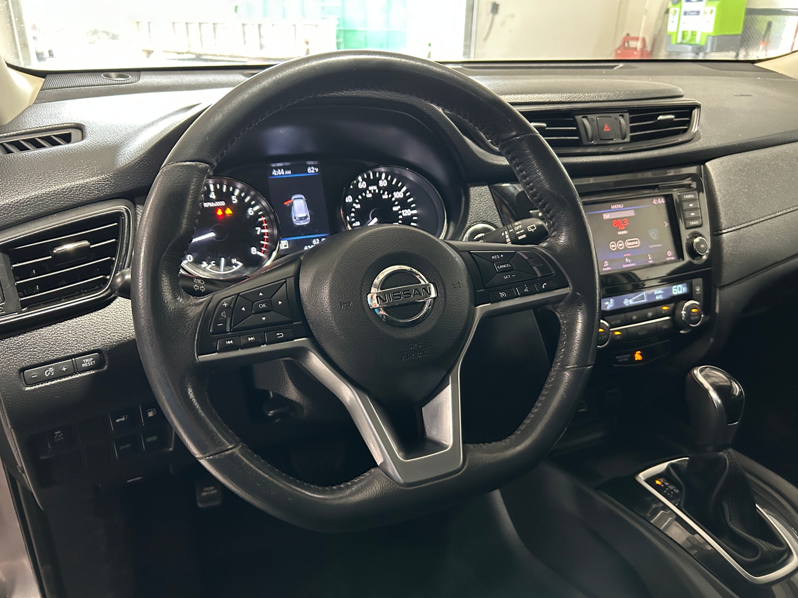 Thumbnail: 2018 Nissan Rogue - 5