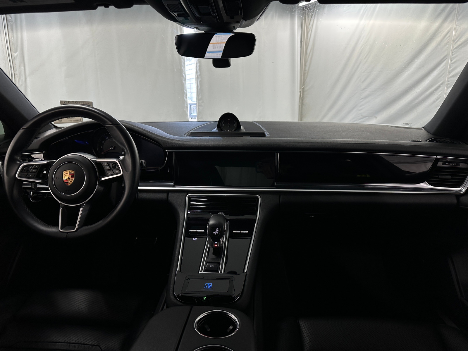 Thumbnail: 2018 Porsche Panamera - 2