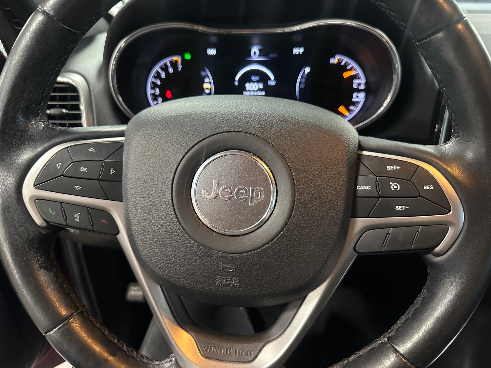 Thumbnail: 2021 Jeep Grand Cherokee - 4