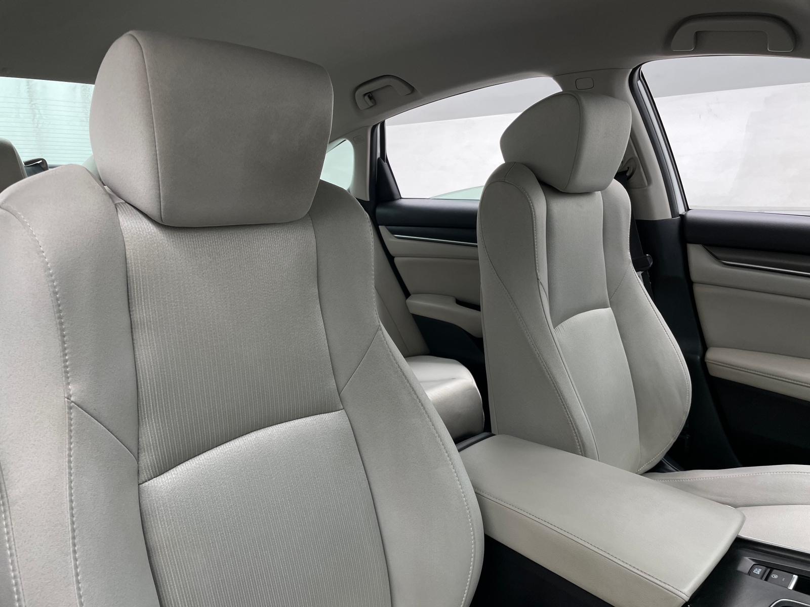 Thumbnail: 2018 Honda Accord - 2