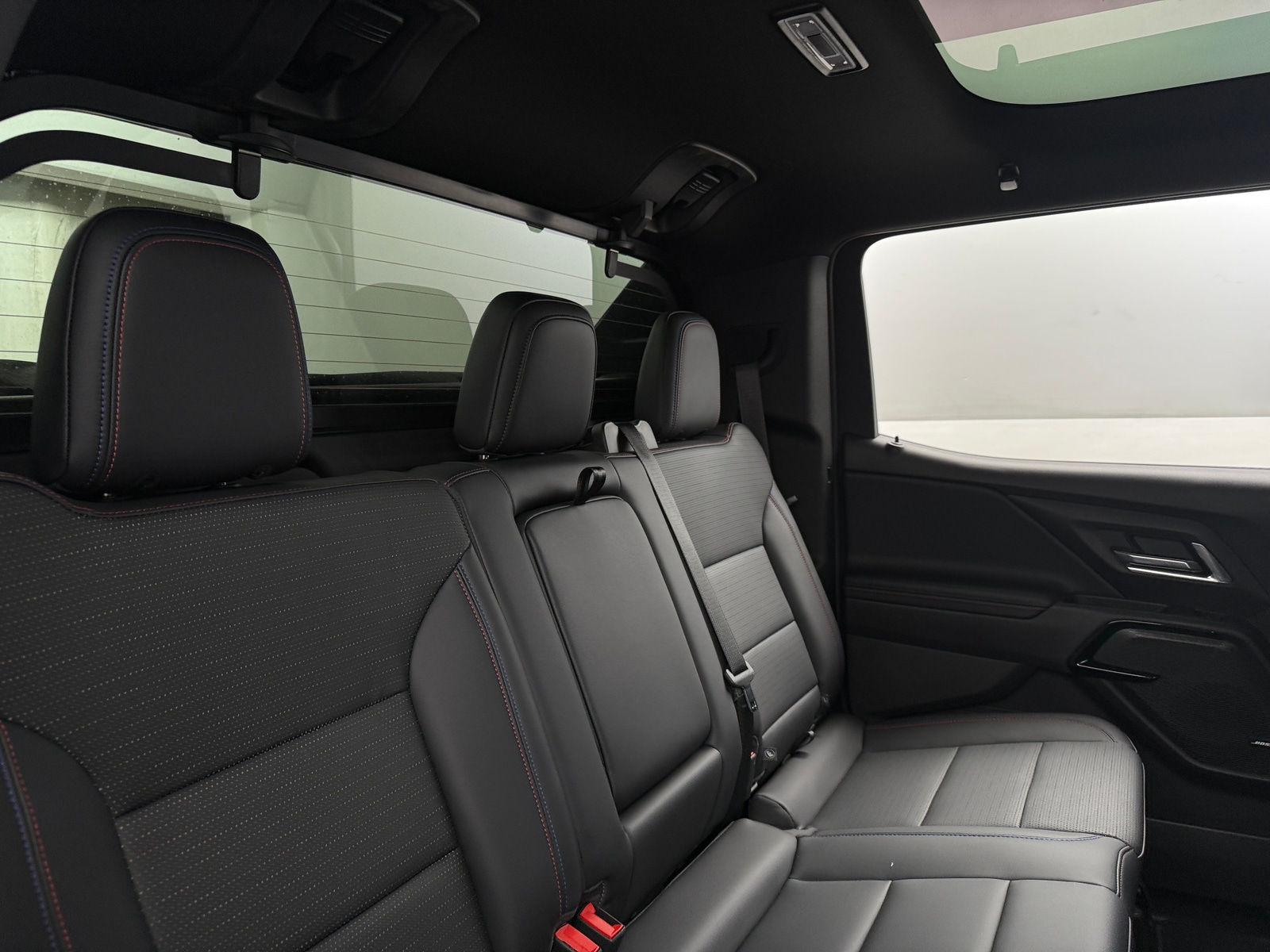 Thumbnail: 2024 Chevrolet Silverado EV - 6