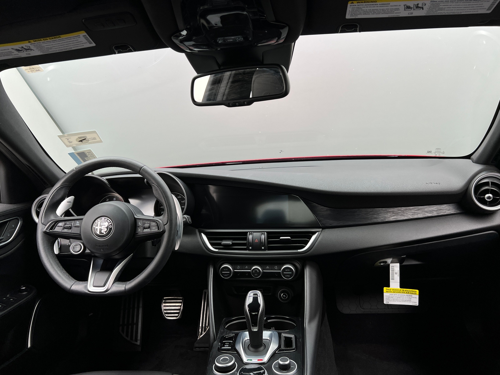 Thumbnail: 2022 Alfa Romeo Giulia - 2
