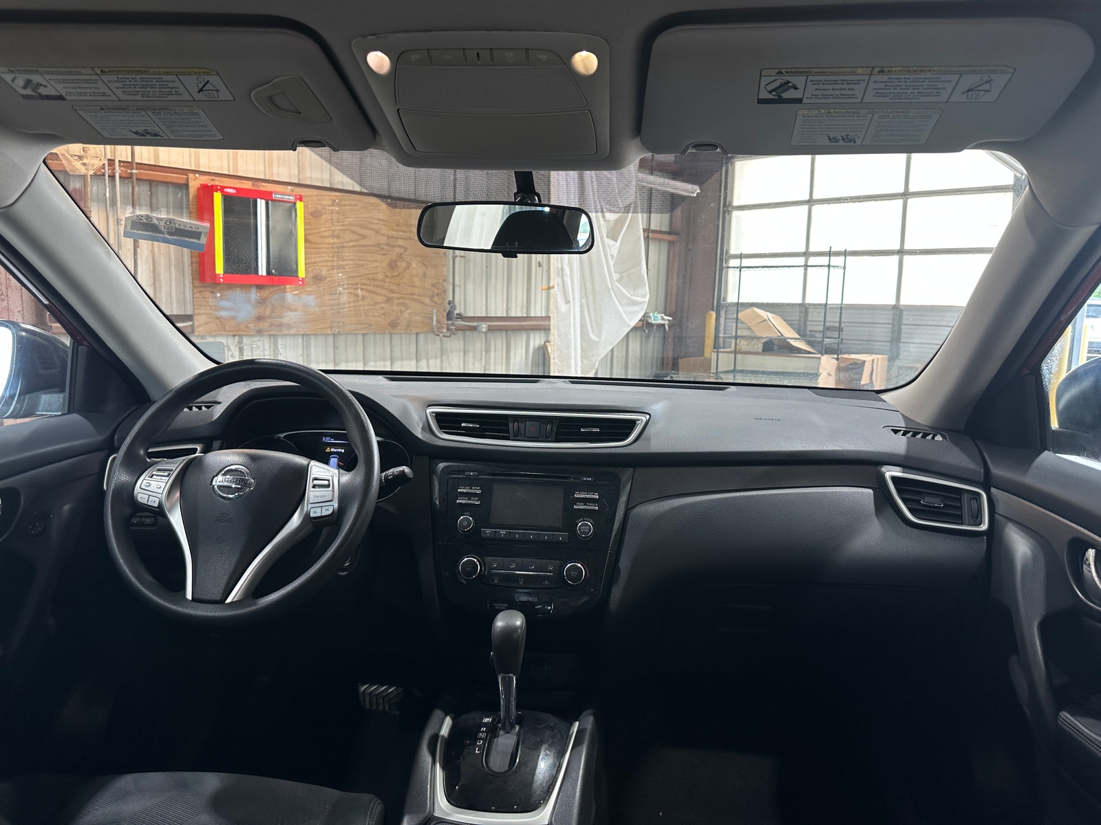 Thumbnail: 2016 Nissan Rogue - 3