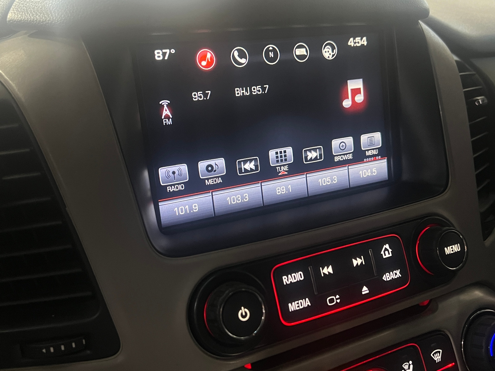 Thumbnail: 2016 GMC Yukon - 3