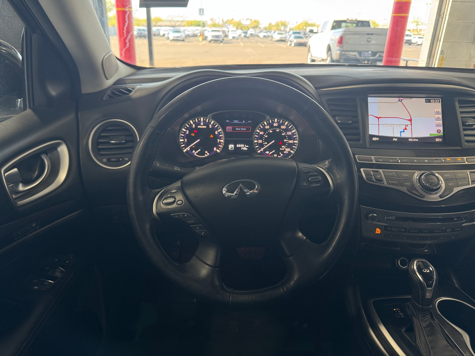 Thumbnail: 2017 INFINITI QX60 - 4