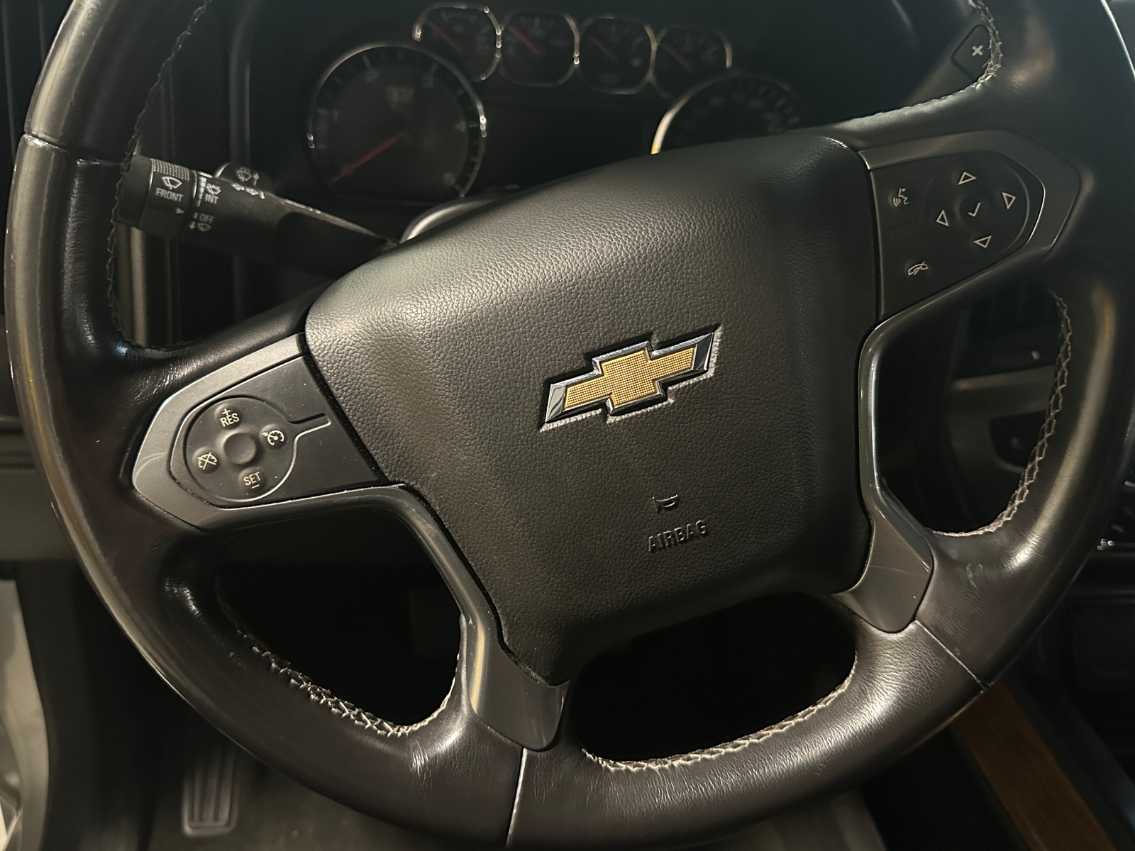 Thumbnail: 2015 Chevrolet Silverado 3500 - 5
