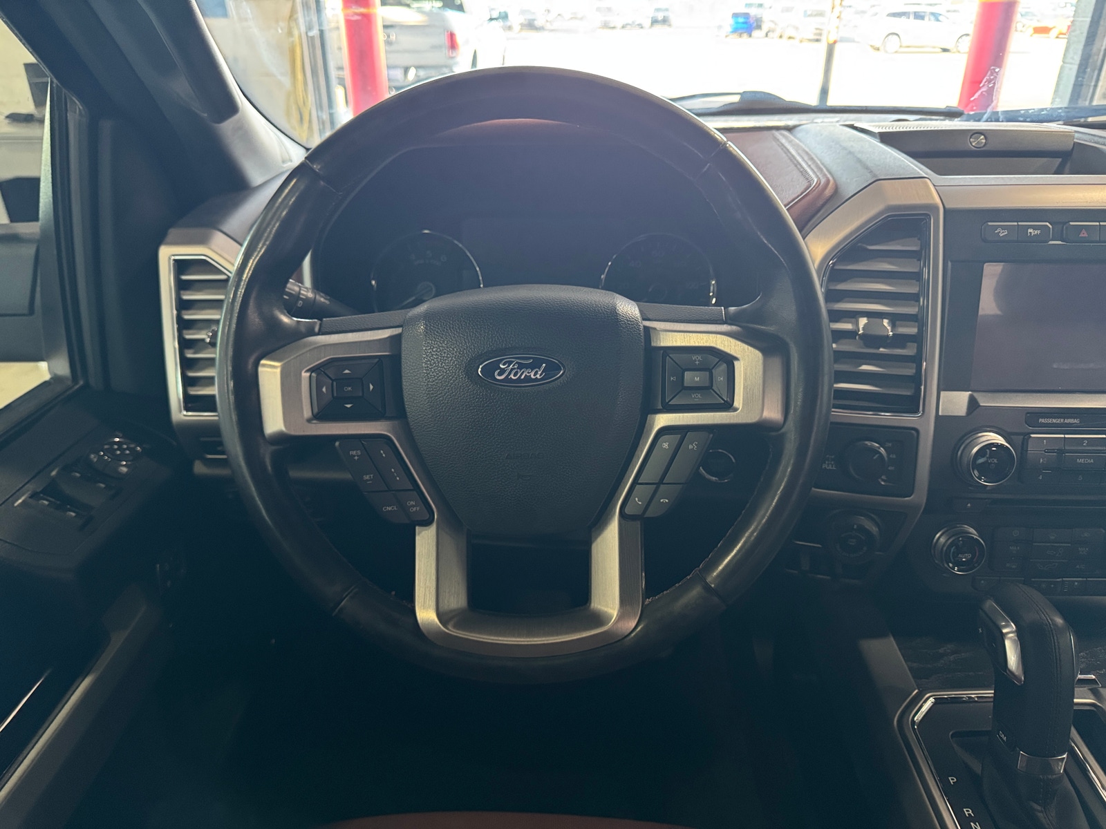 Thumbnail: 2018 Ford Econoline - 4
