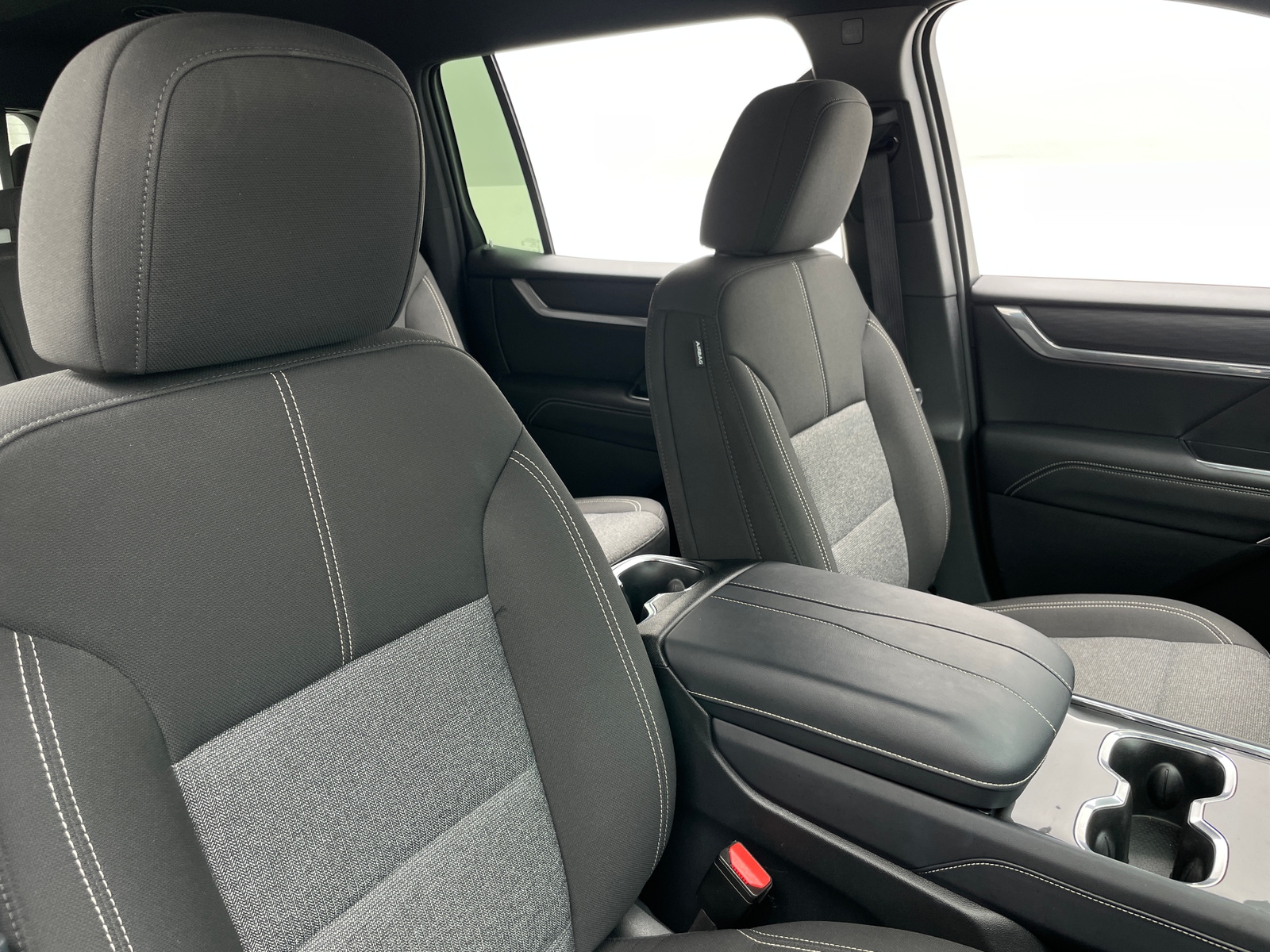 Thumbnail: 2025 GMC Acadia - 2