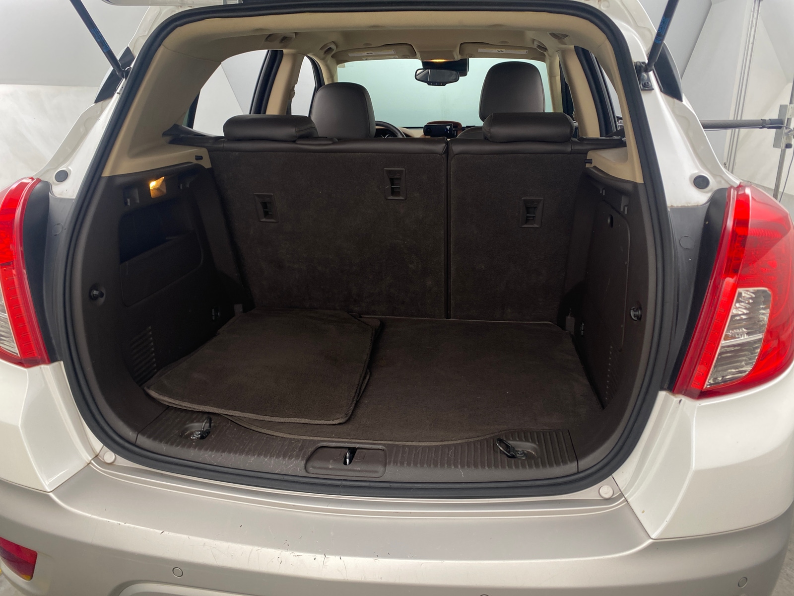 Thumbnail: 2014 Buick Encore - 6