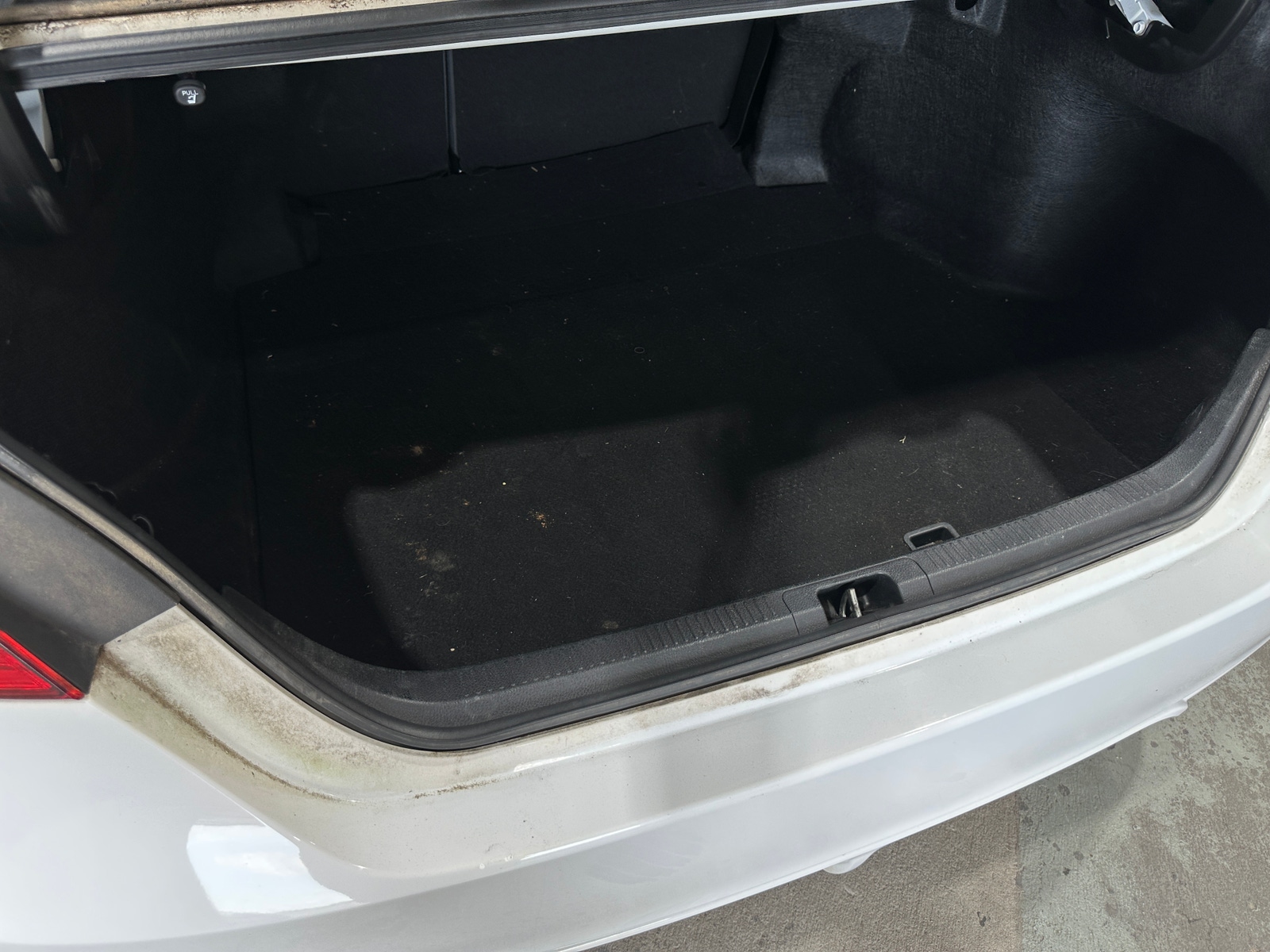 Thumbnail: 2019 Toyota Camry - 7