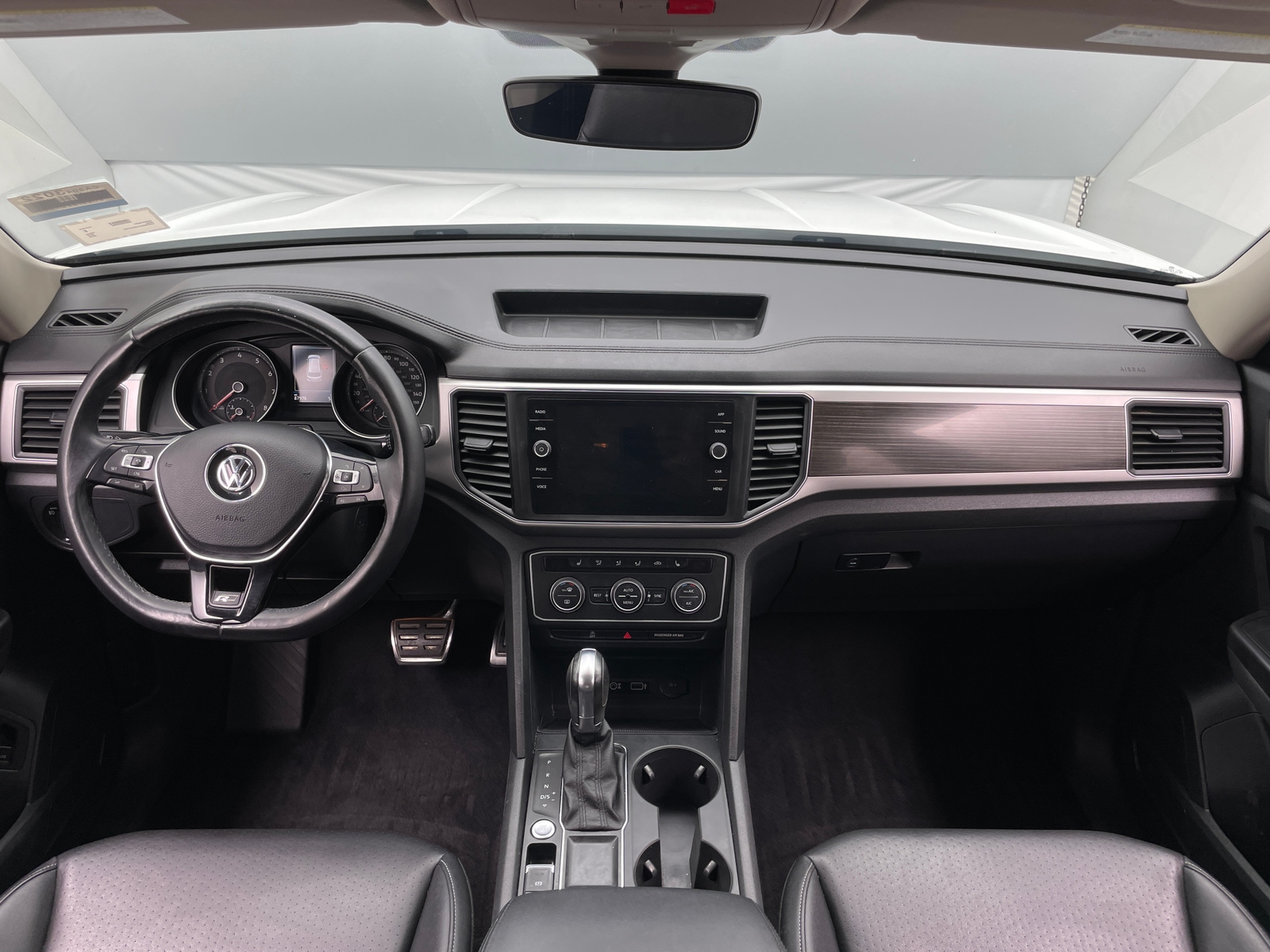 Thumbnail: 2018 Volkswagen Atlas - 2