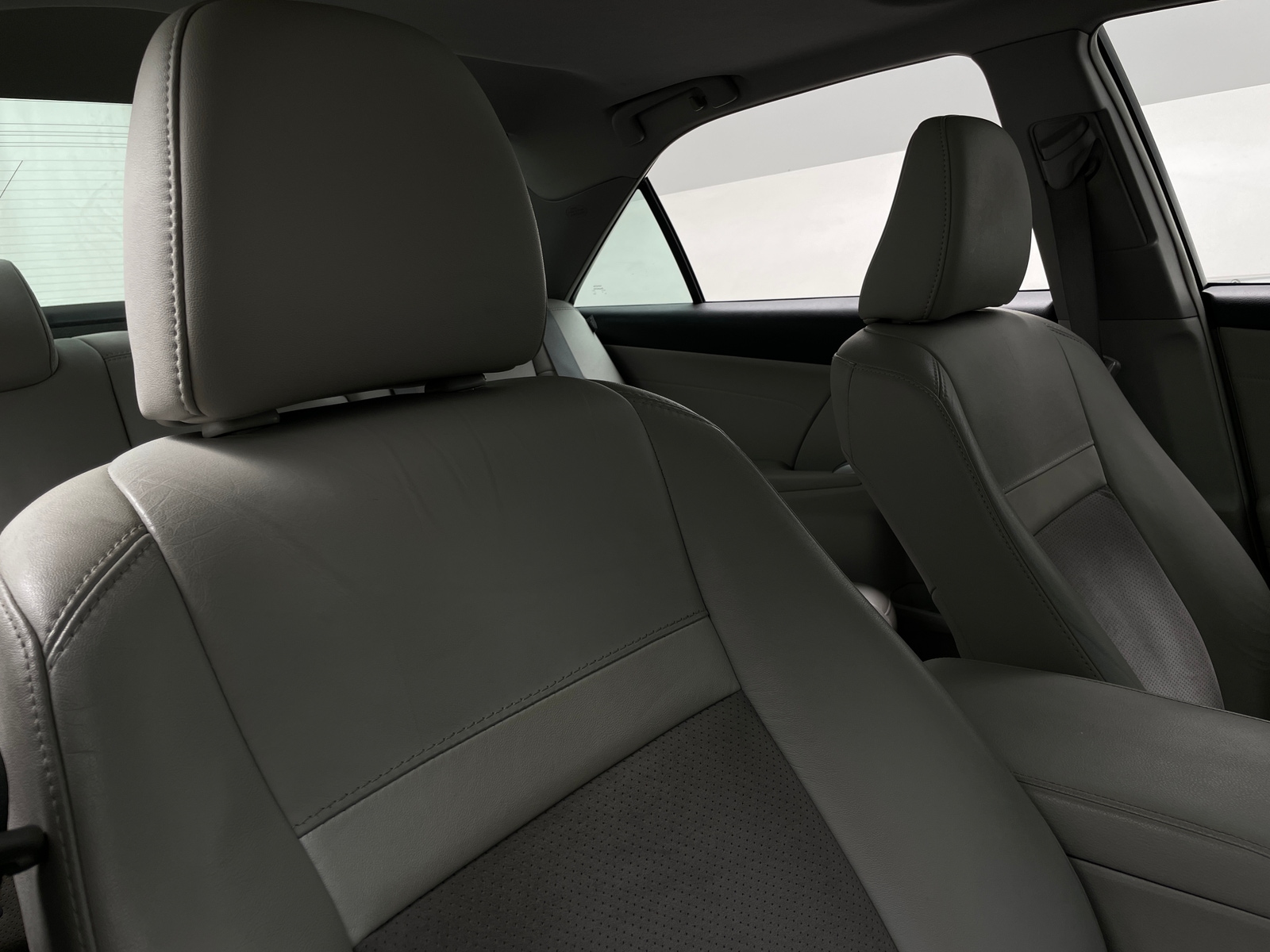 Thumbnail: 2013 Toyota Camry - 2
