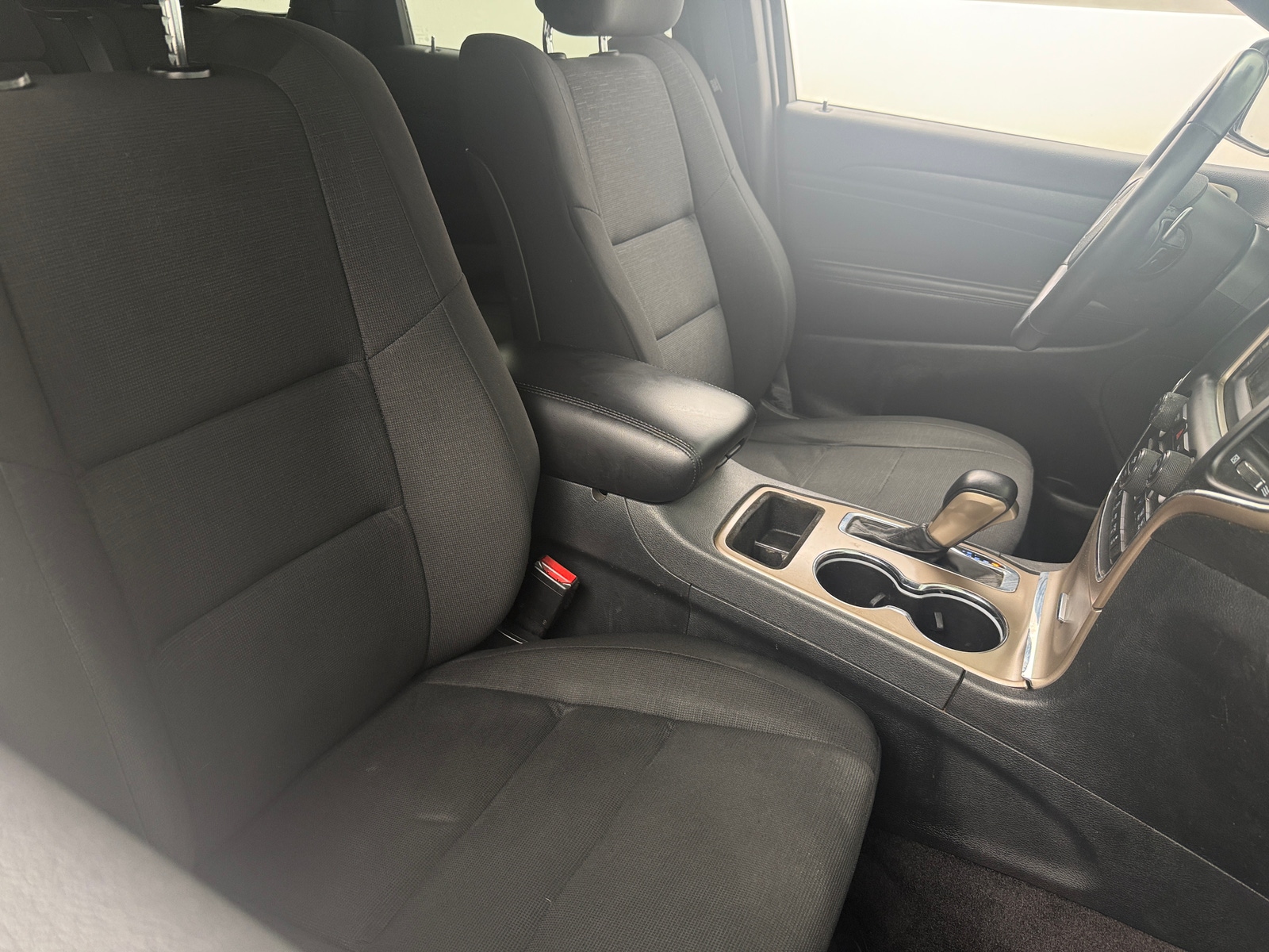 Thumbnail: 2017 Jeep Grand Cherokee - 2