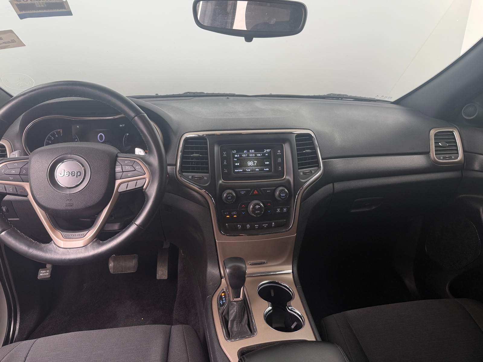 Thumbnail: 2017 Jeep Grand Cherokee - 3