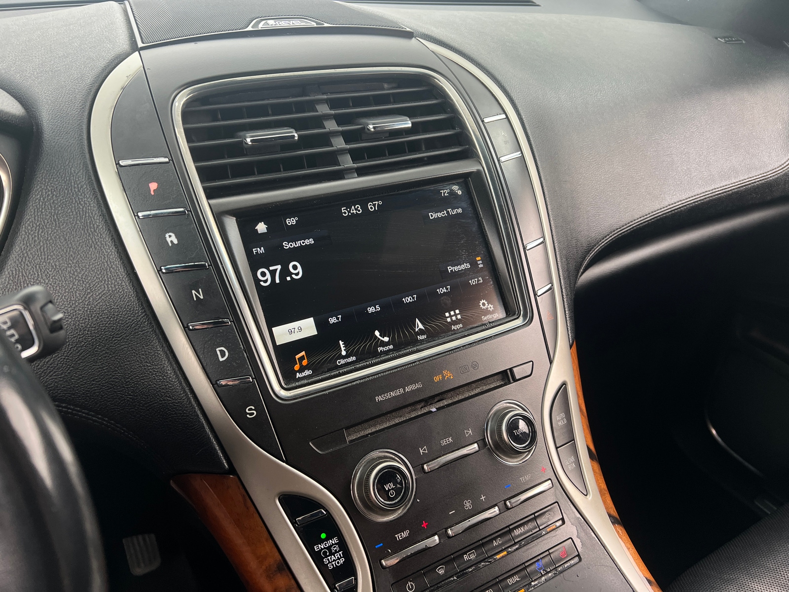 Thumbnail: 2019 Lincoln Nautilus - 3
