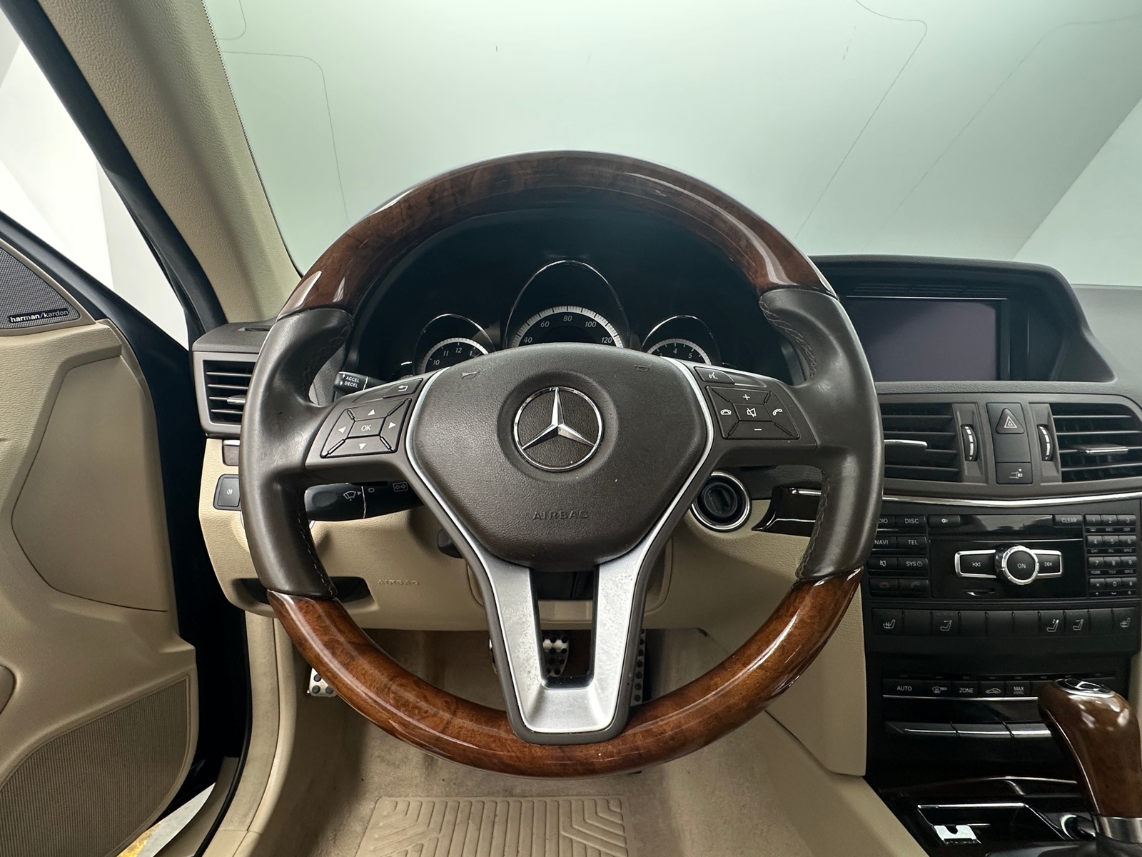 Thumbnail: 2013 Mercedes-Benz E-Class - 4