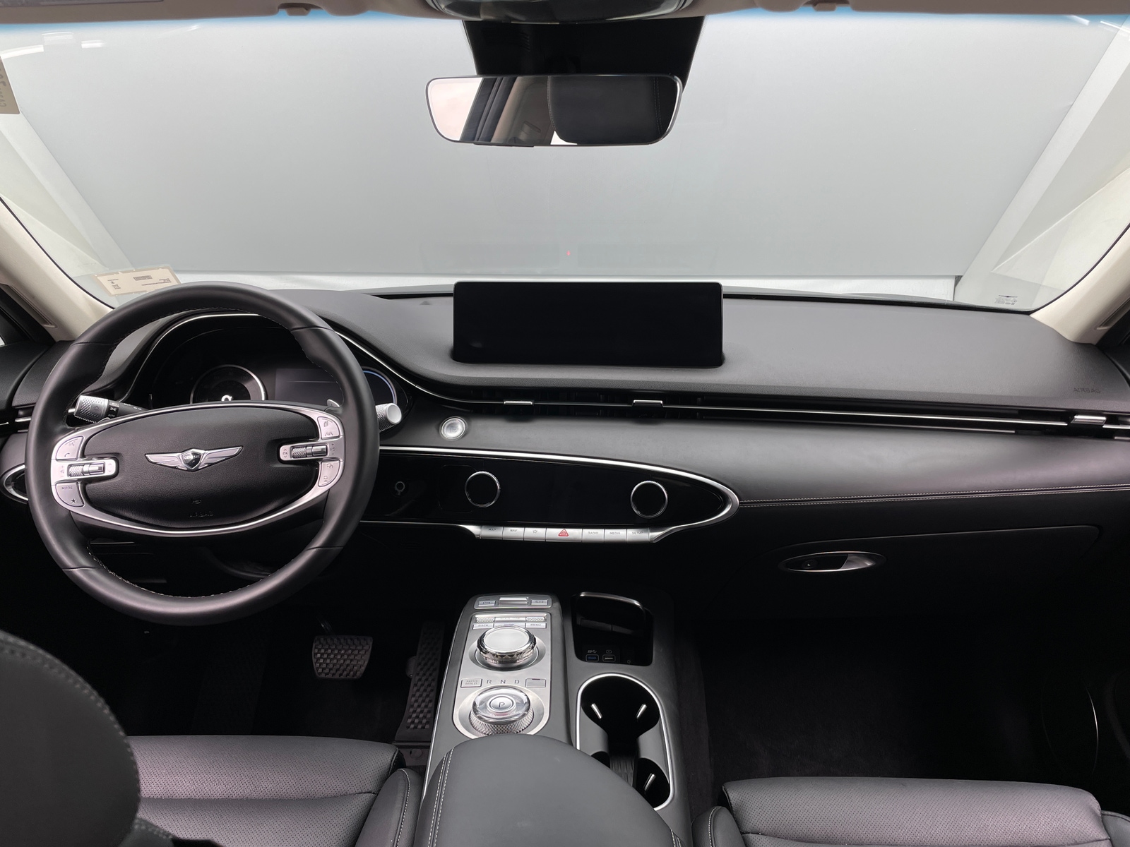 Thumbnail: 2025 Genesis GV70 - 2