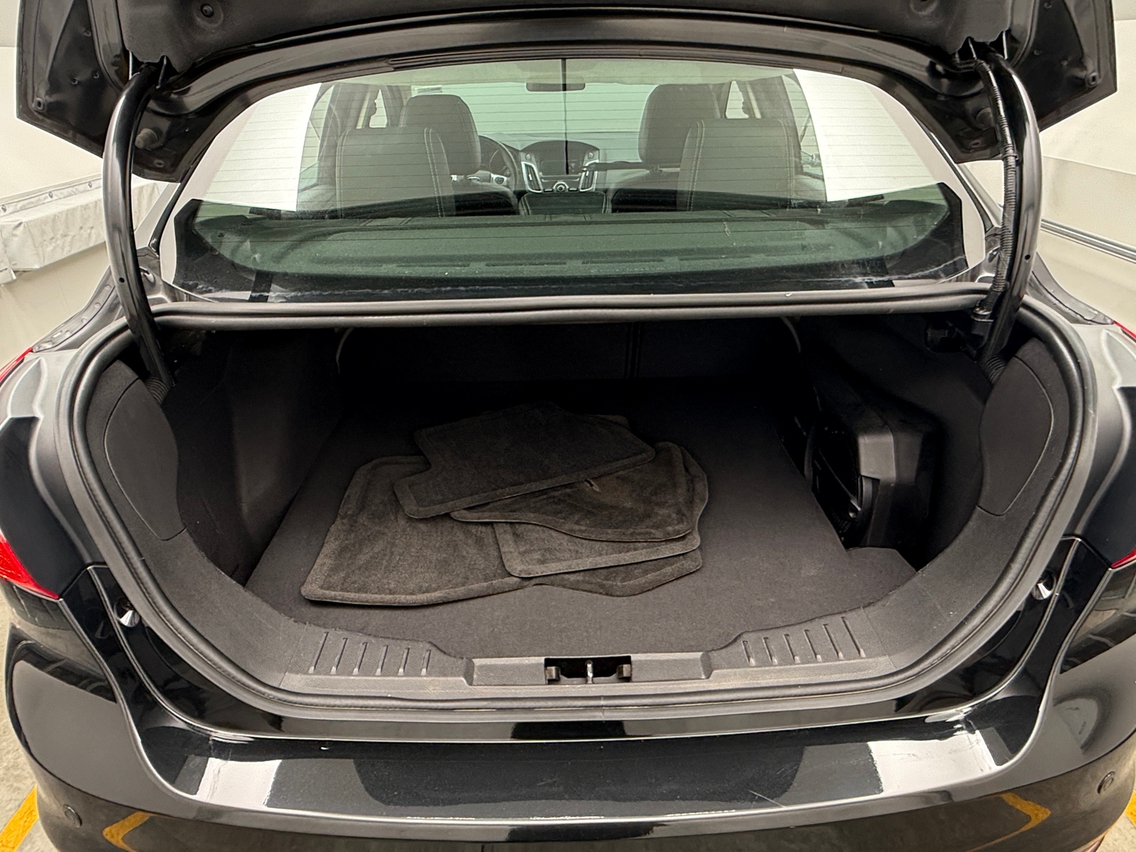 Thumbnail: 2014 Ford Focus - 6