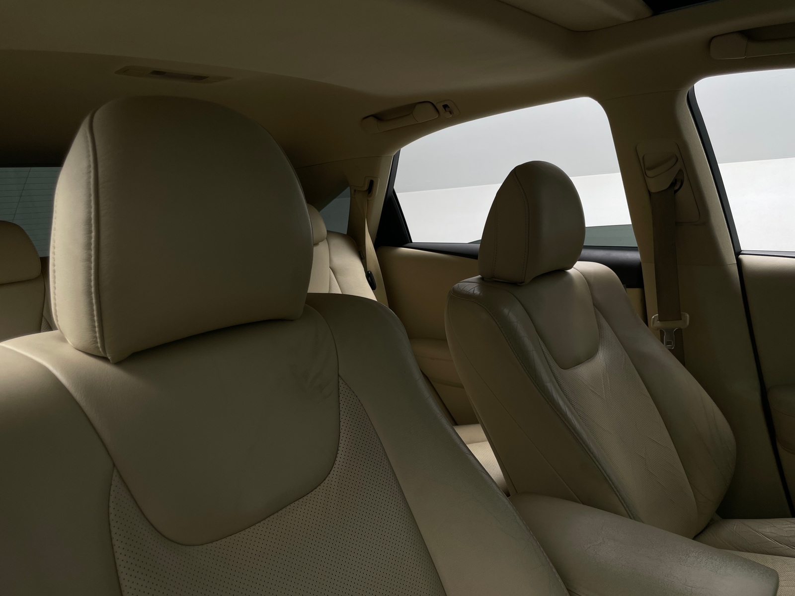 Thumbnail: 2010 Lexus RX - 2
