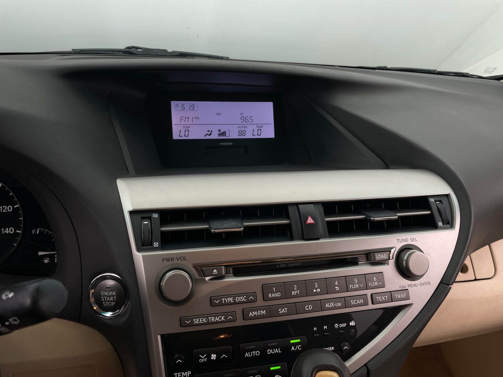Thumbnail: 2010 Lexus RX - 4