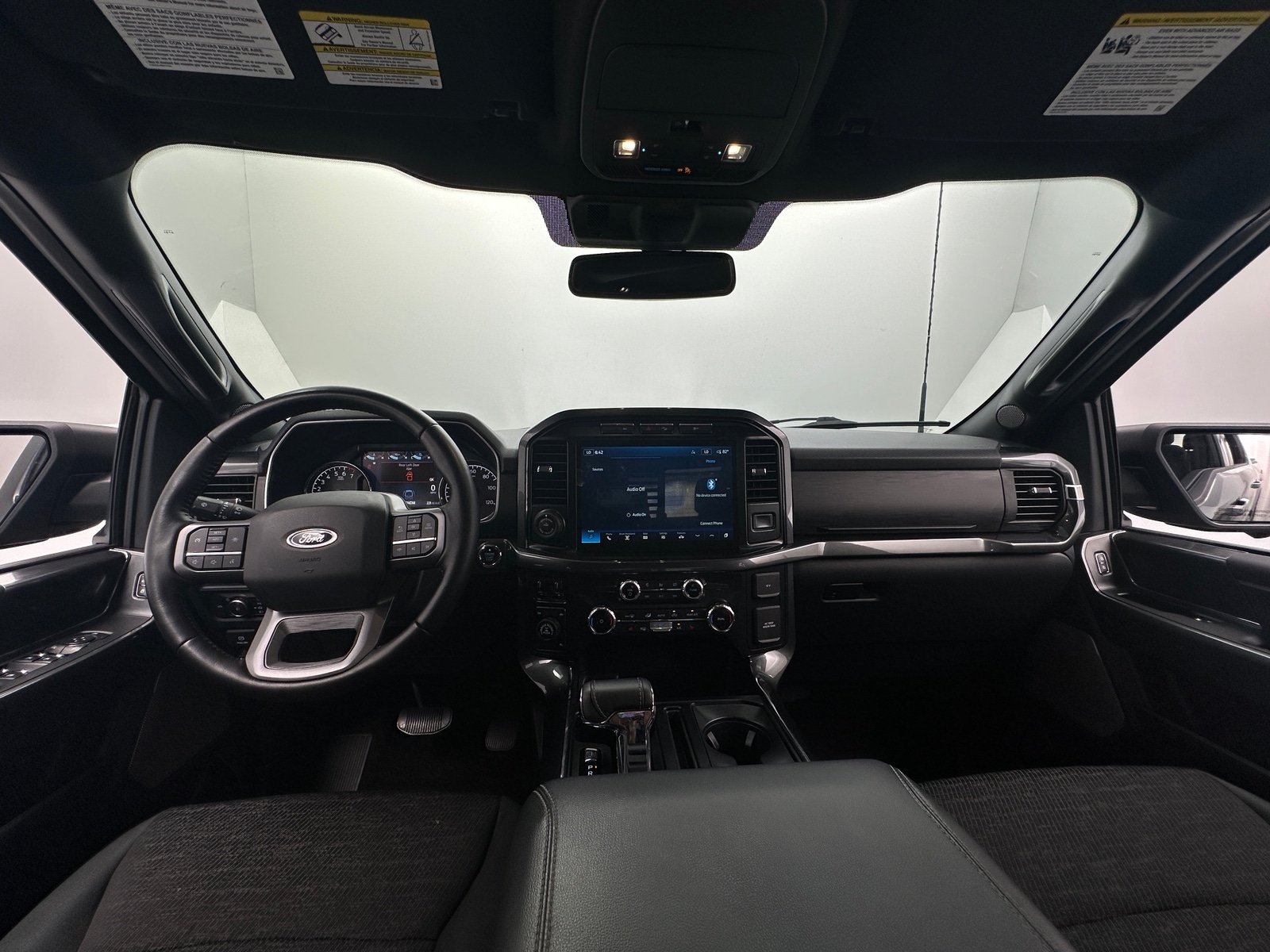 Thumbnail: 2022 Ford Econoline - 3