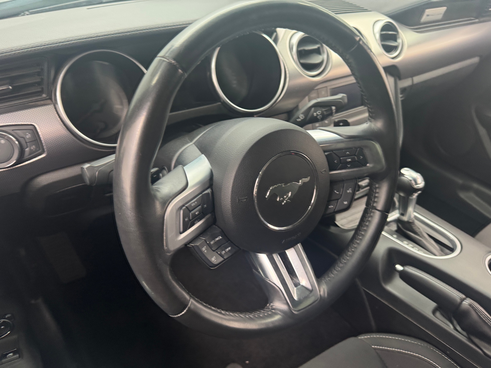 Thumbnail: 2019 Ford Mustang - 4