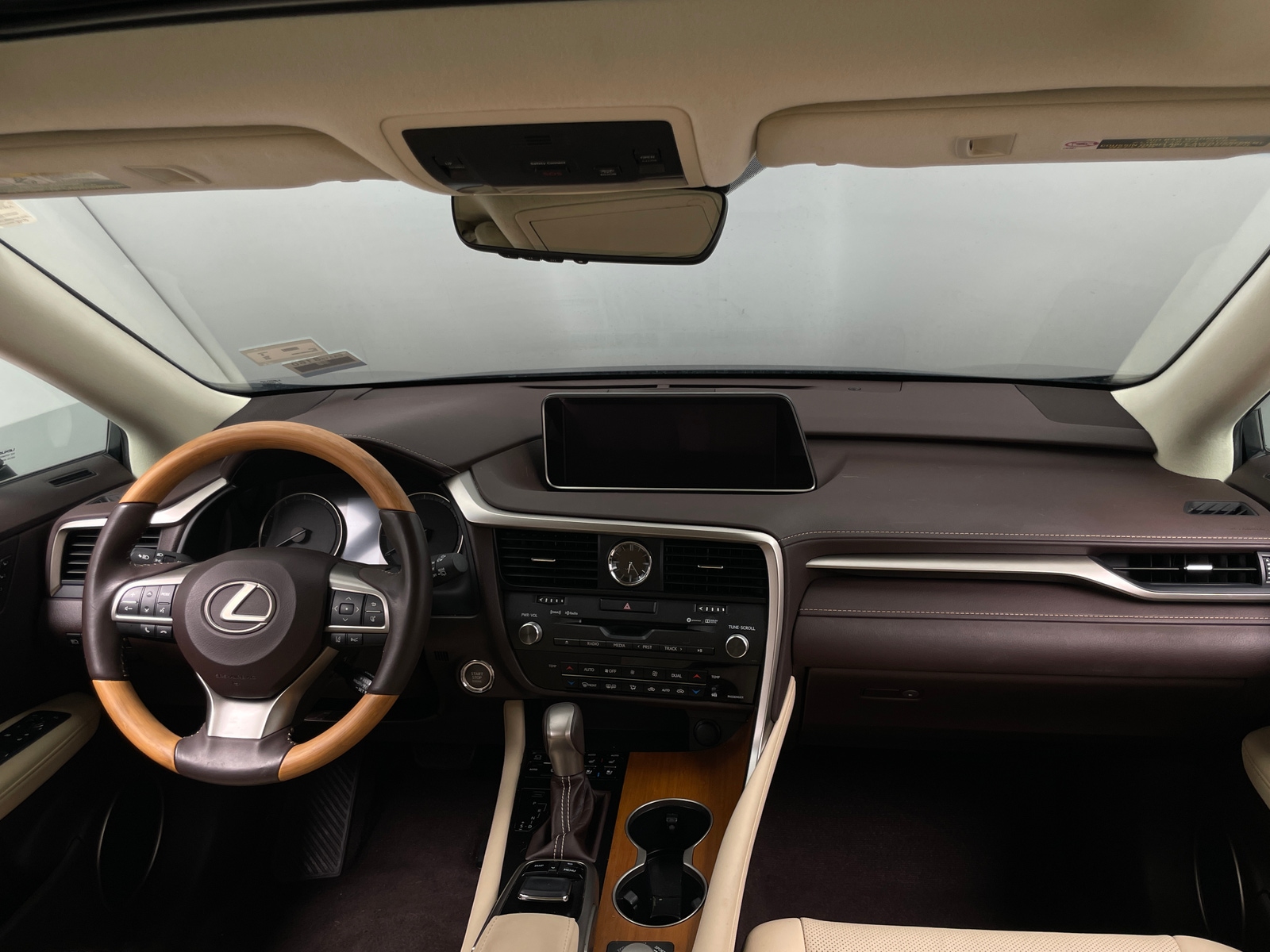 Thumbnail: 2019 Lexus RX - 3