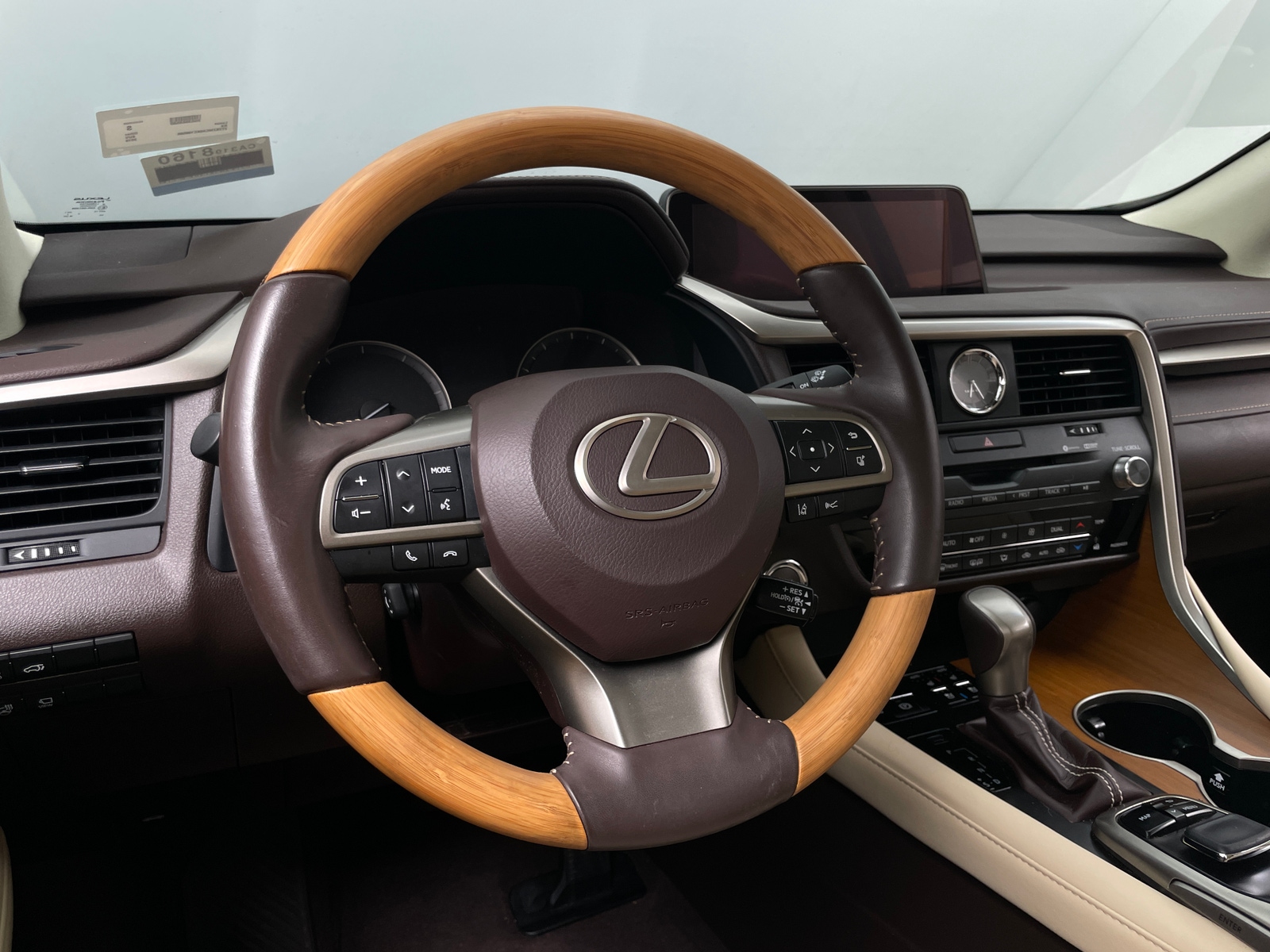 Thumbnail: 2019 Lexus RX - 5