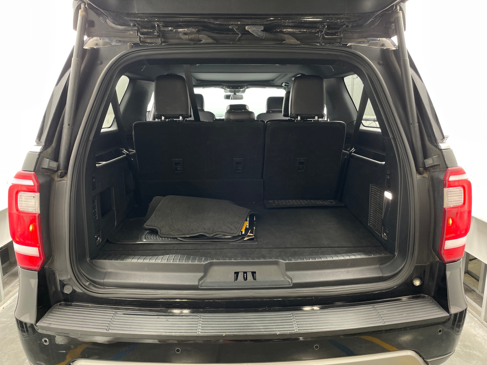 Thumbnail: 2021 Ford Expedition MAX - 7