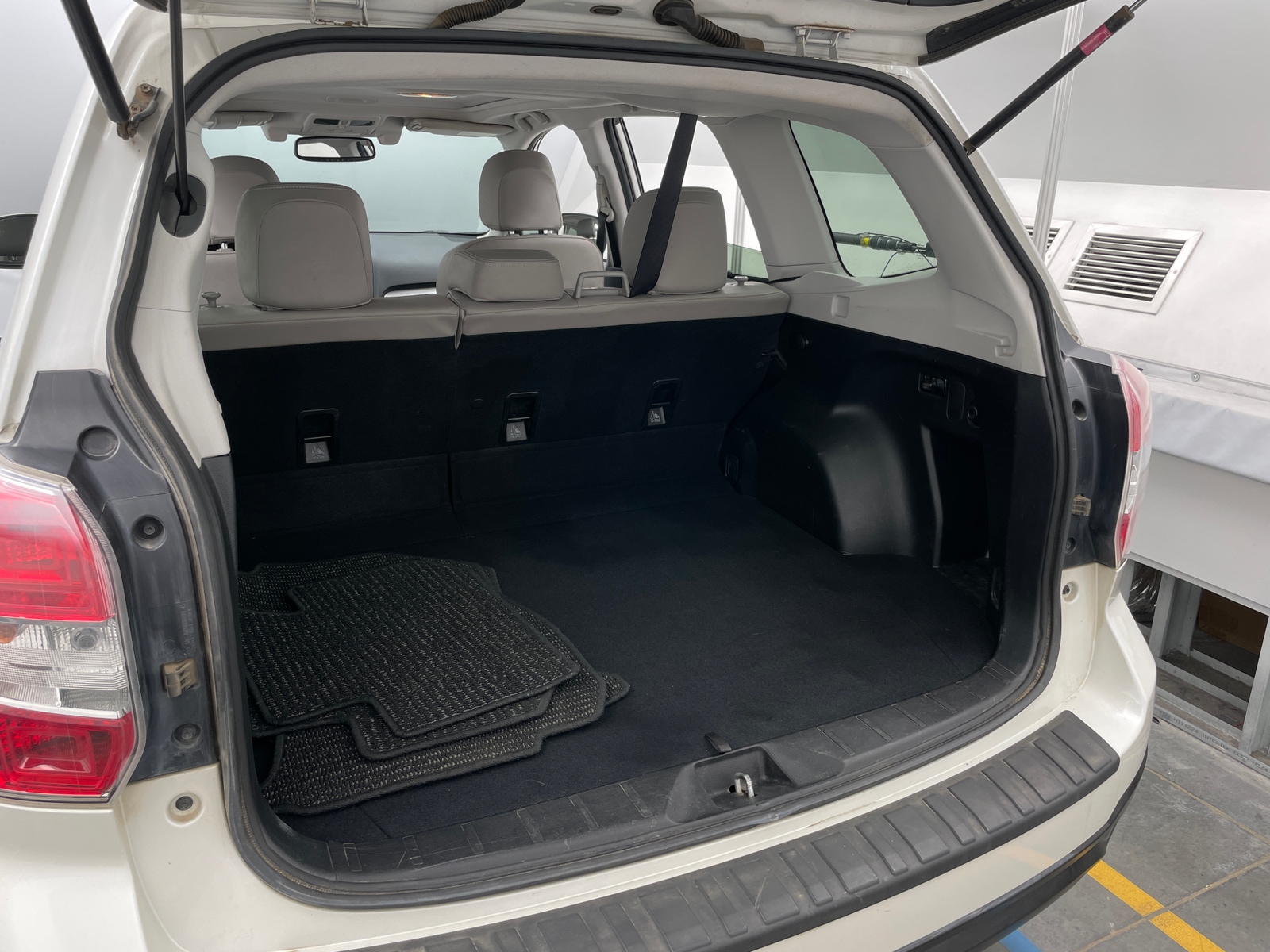 Thumbnail: 2015 Subaru Forester - 6