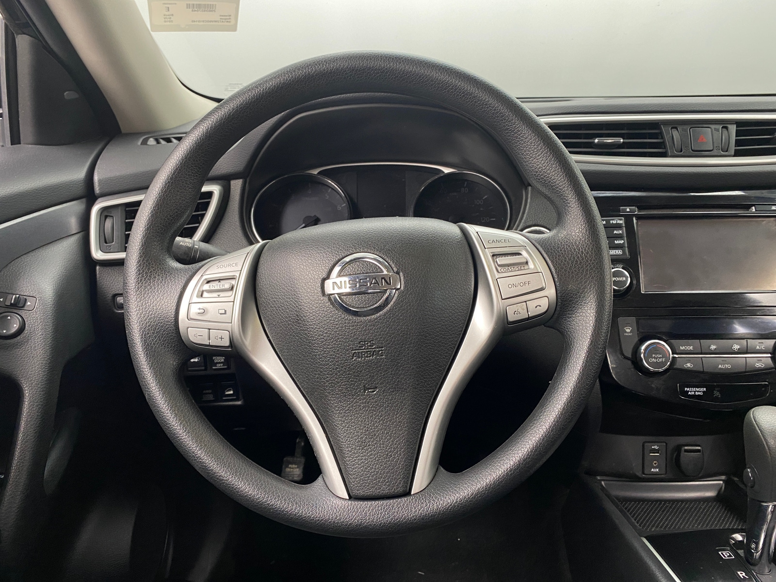 Thumbnail: 2016 Nissan Rogue - 5