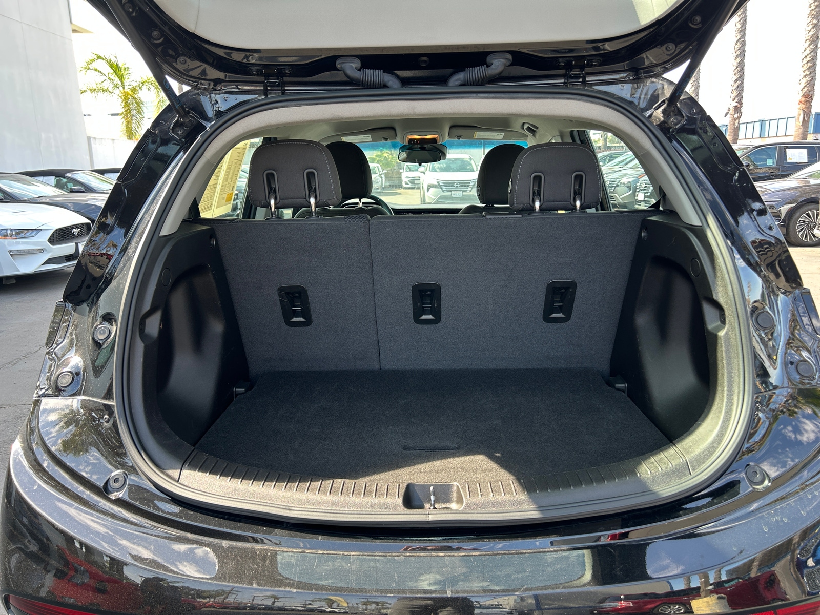 Thumbnail: 2023 Chevrolet Bolt EV - 6