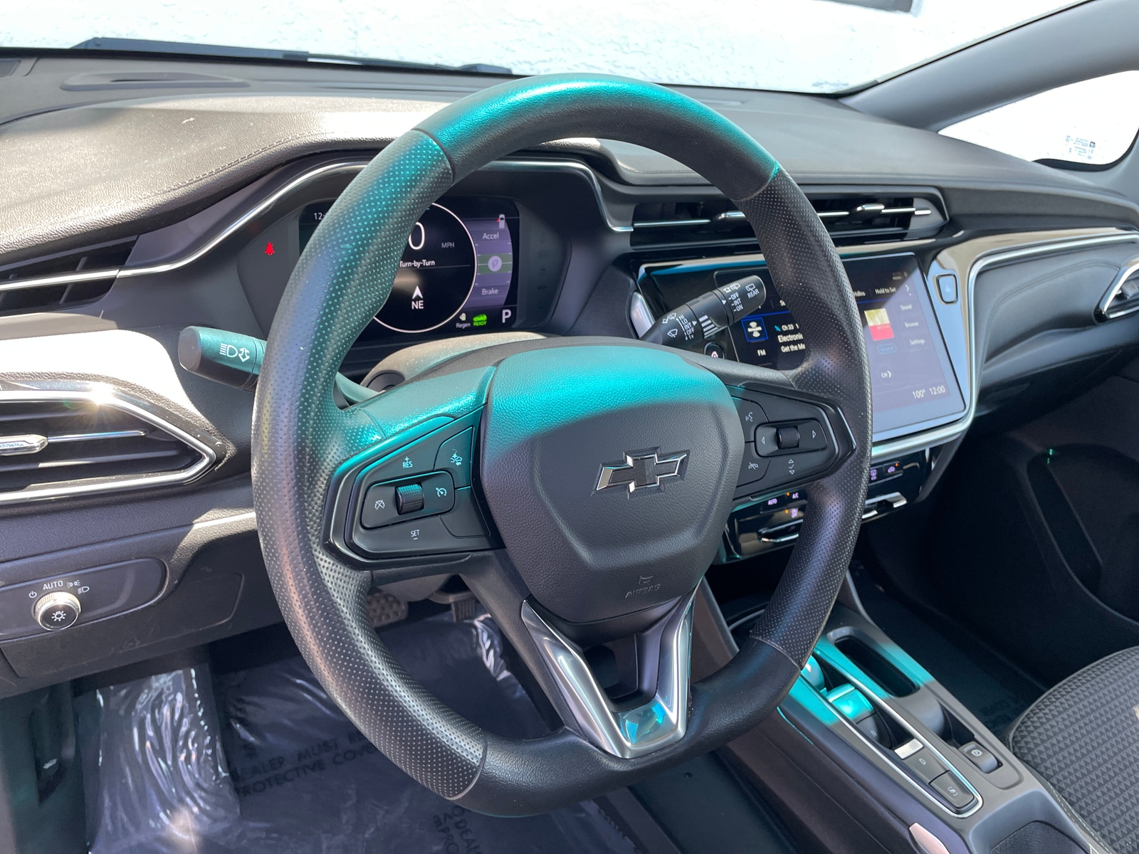 Thumbnail: 2023 Chevrolet Bolt EV - 5