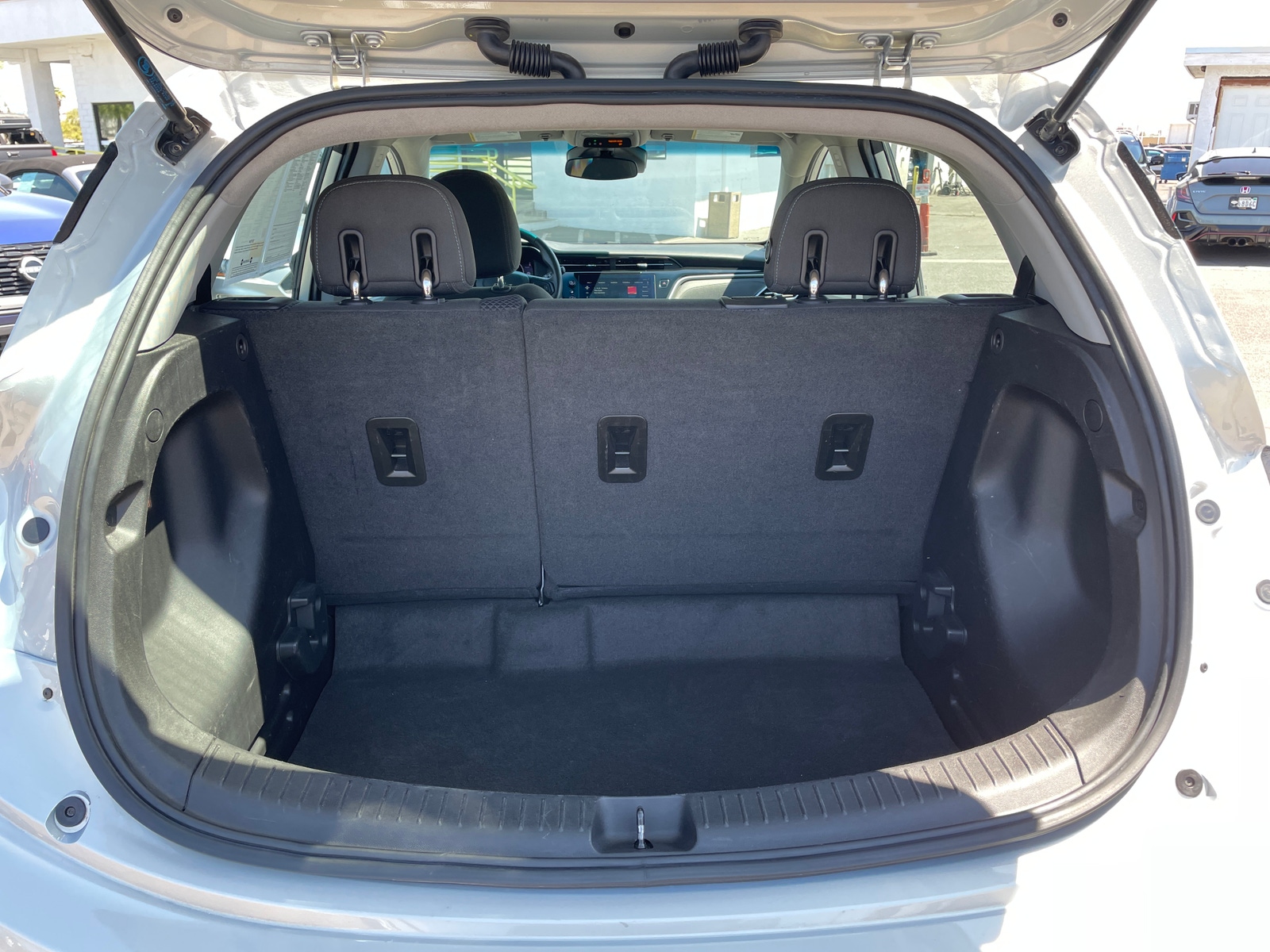 Thumbnail: 2023 Chevrolet Bolt EV - 6
