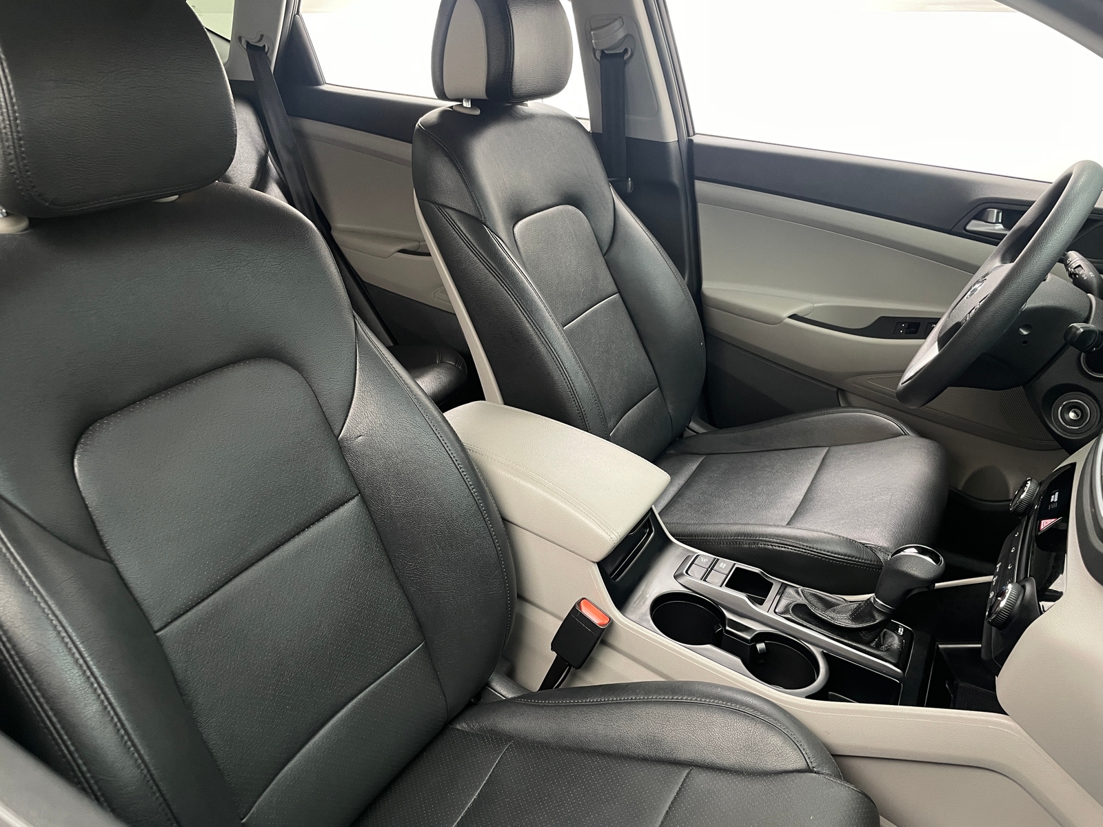 Thumbnail: 2017 Hyundai Tucson - 2
