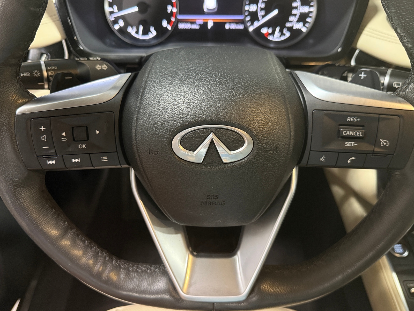 Thumbnail: 2022 INFINITI QX60 - 4