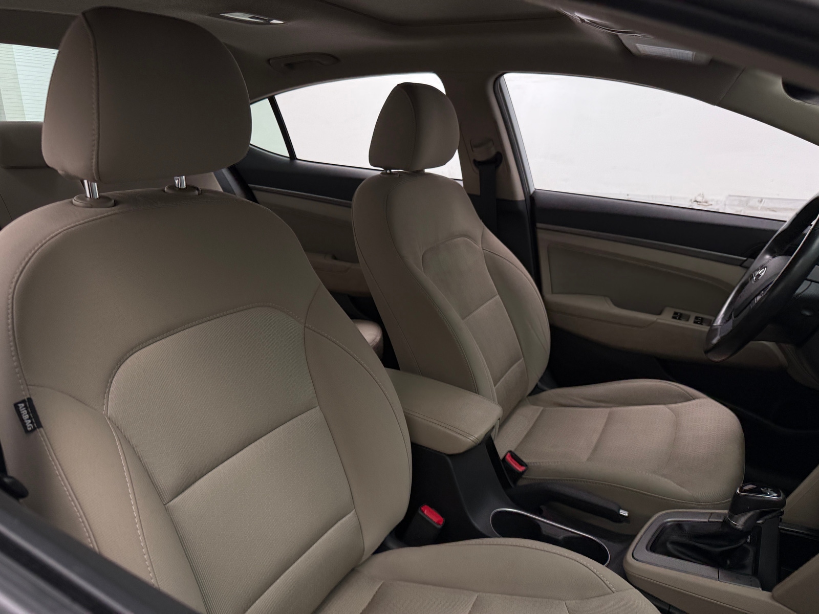 Thumbnail: 2017 Hyundai Elantra - 2