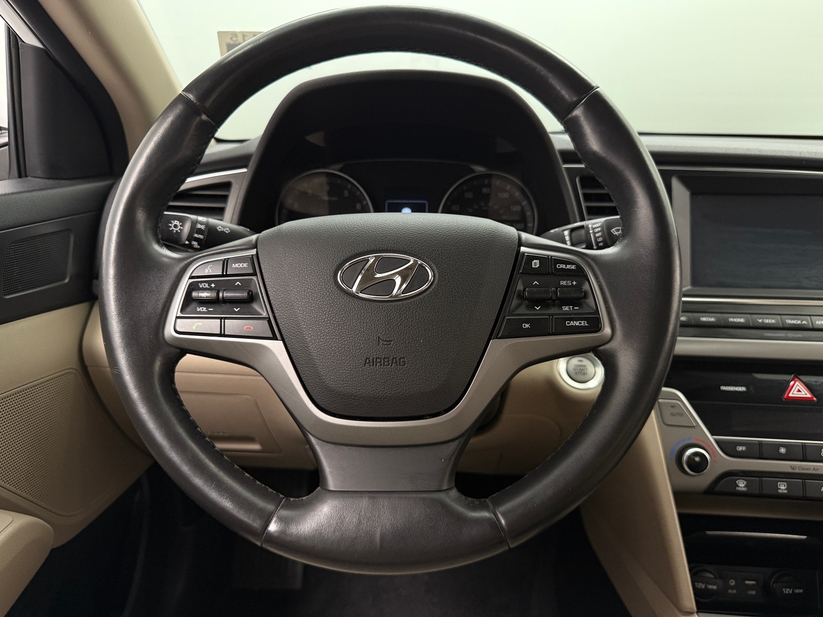 Thumbnail: 2017 Hyundai Elantra - 5