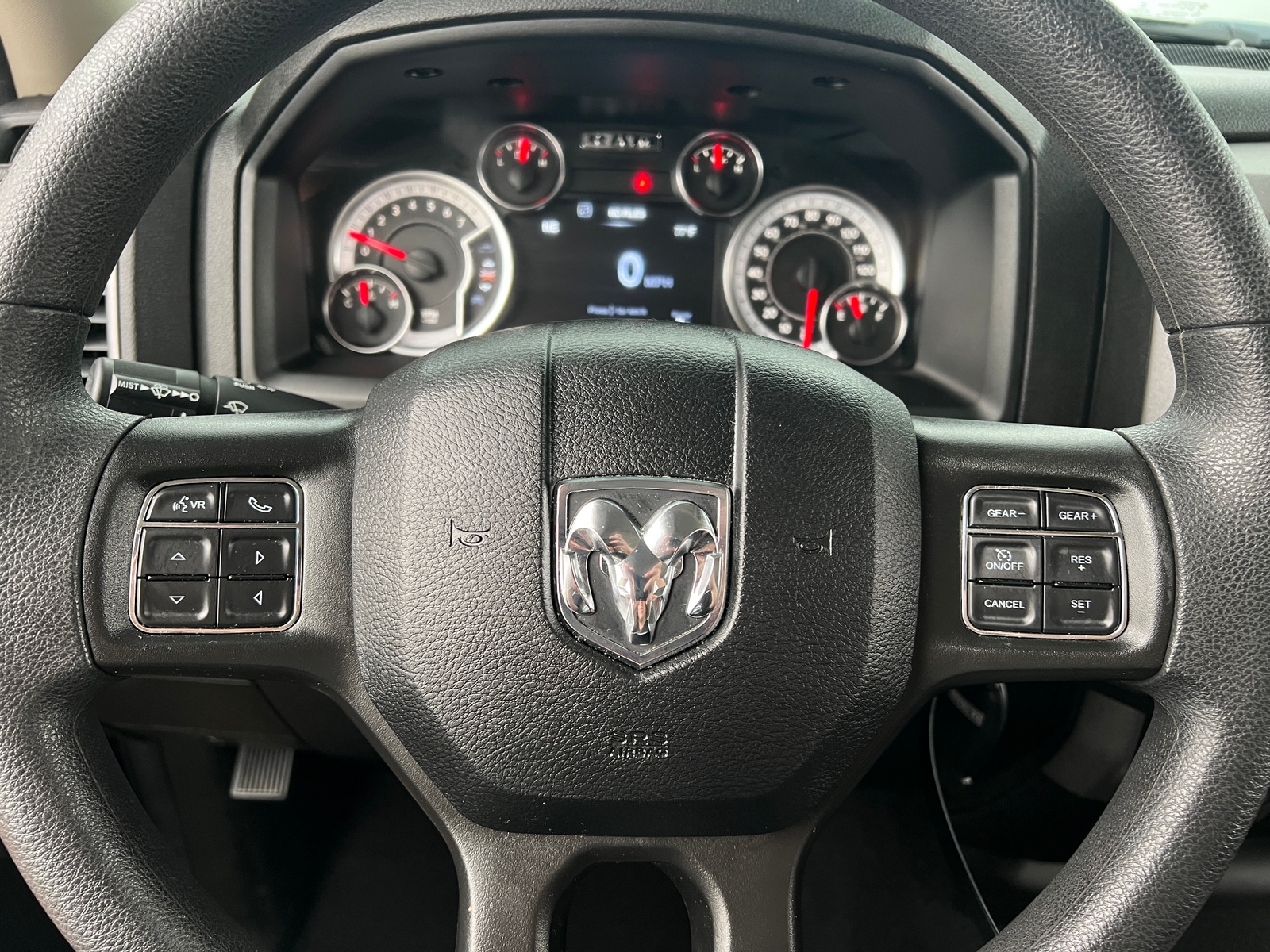 Thumbnail: 2021 RAM 1500 Classic - 5