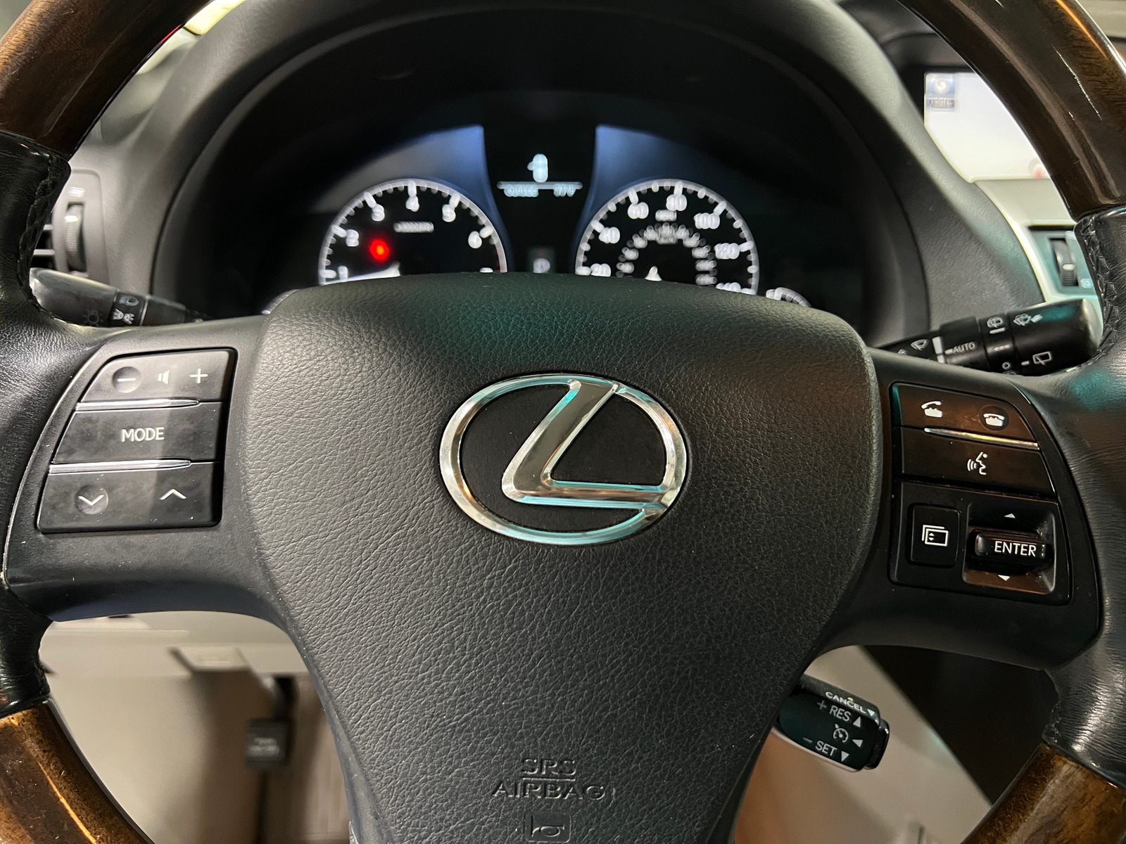 Thumbnail: 2010 Lexus RX - 5