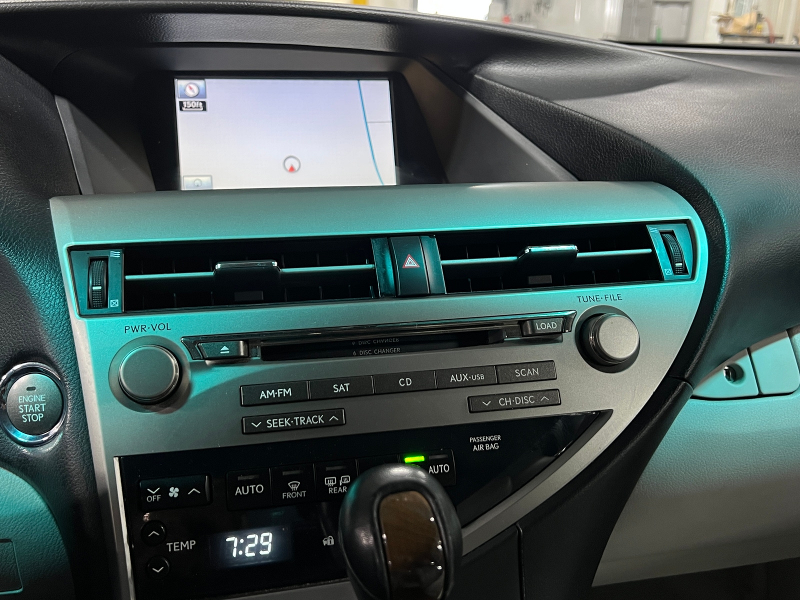 Thumbnail: 2010 Lexus RX - 4