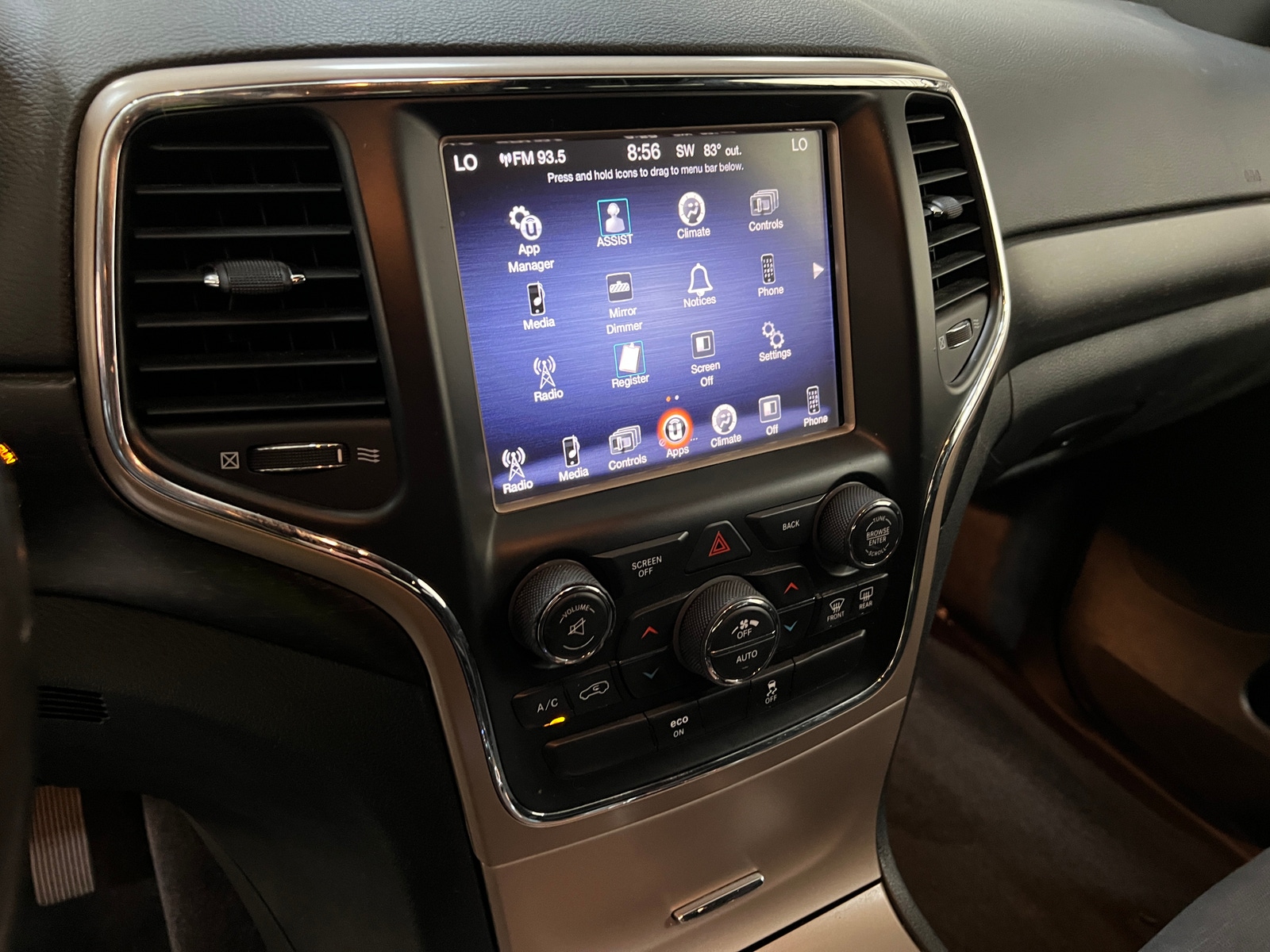Thumbnail: 2015 Jeep Grand Cherokee - 4