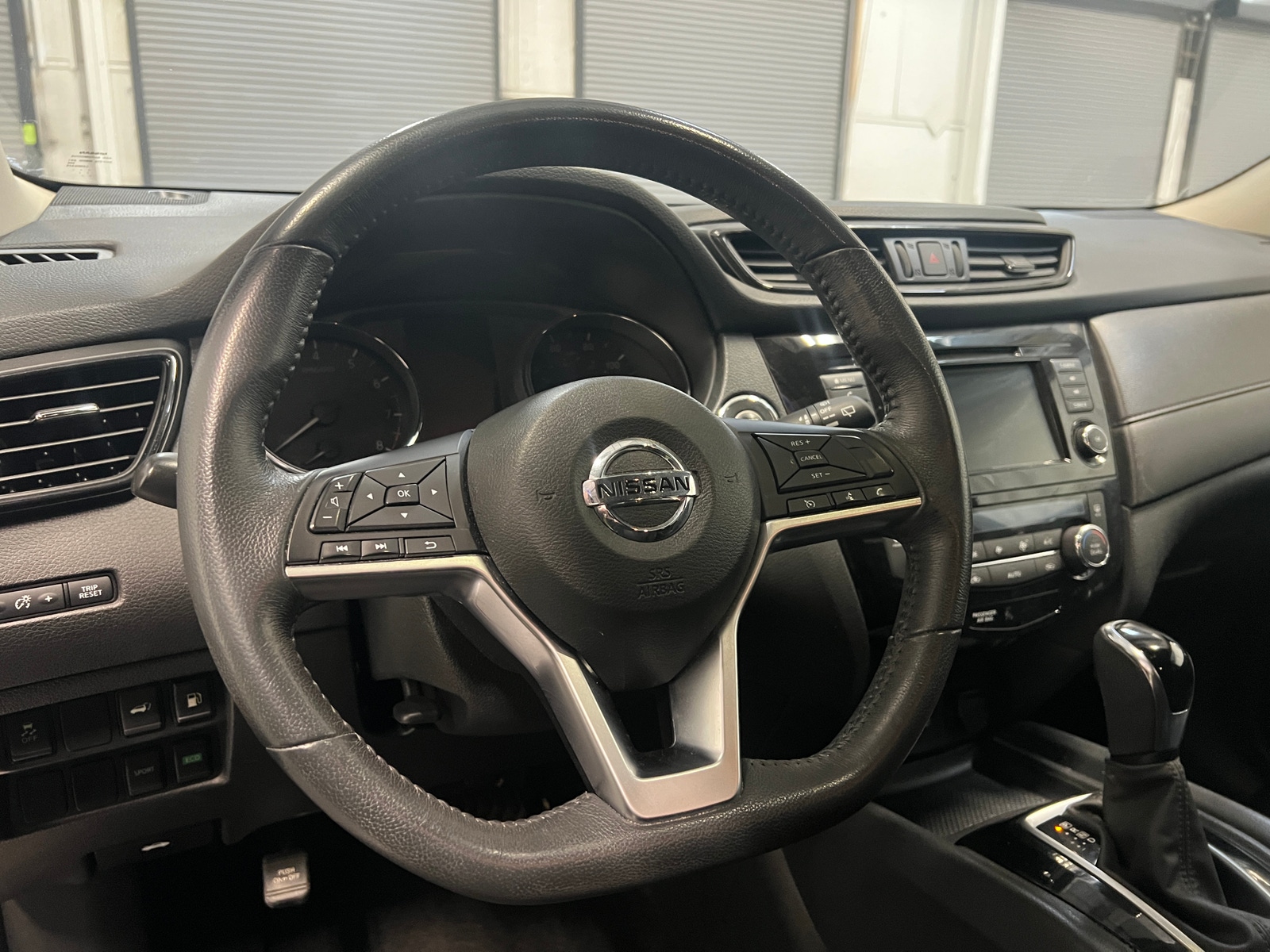 Thumbnail: 2018 Nissan Rogue - 5