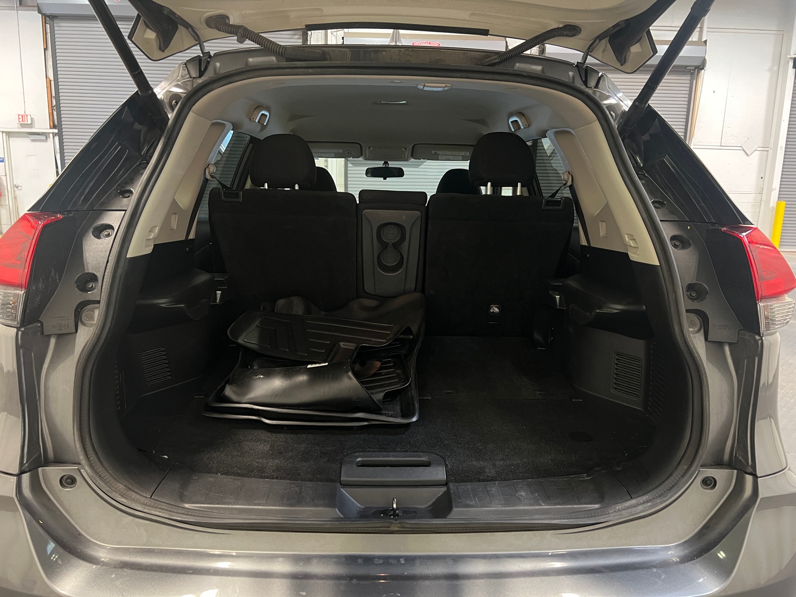 Thumbnail: 2018 Nissan Rogue - 7