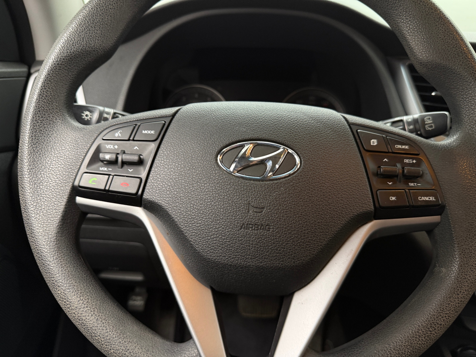 Thumbnail: 2017 Hyundai Tucson - 5
