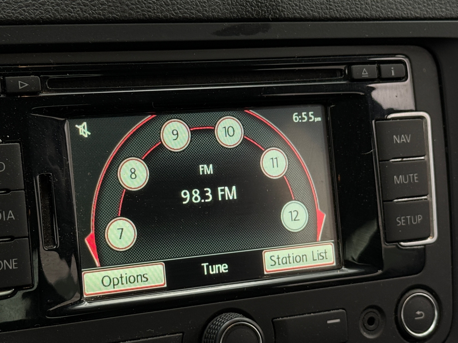 Thumbnail: 2015 Volkswagen Jetta - 4
