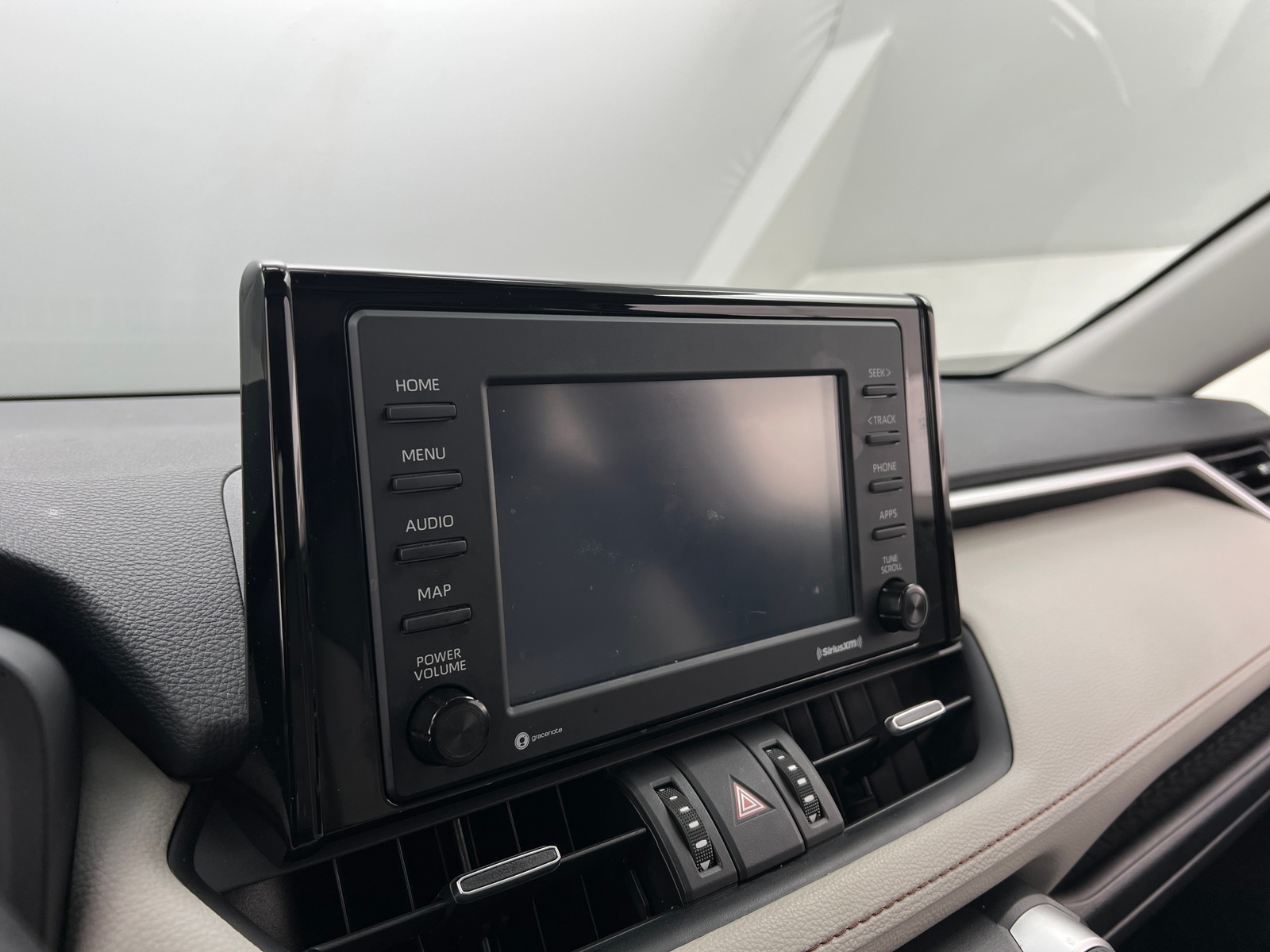 Thumbnail: 2021 Toyota RAV4 - 3