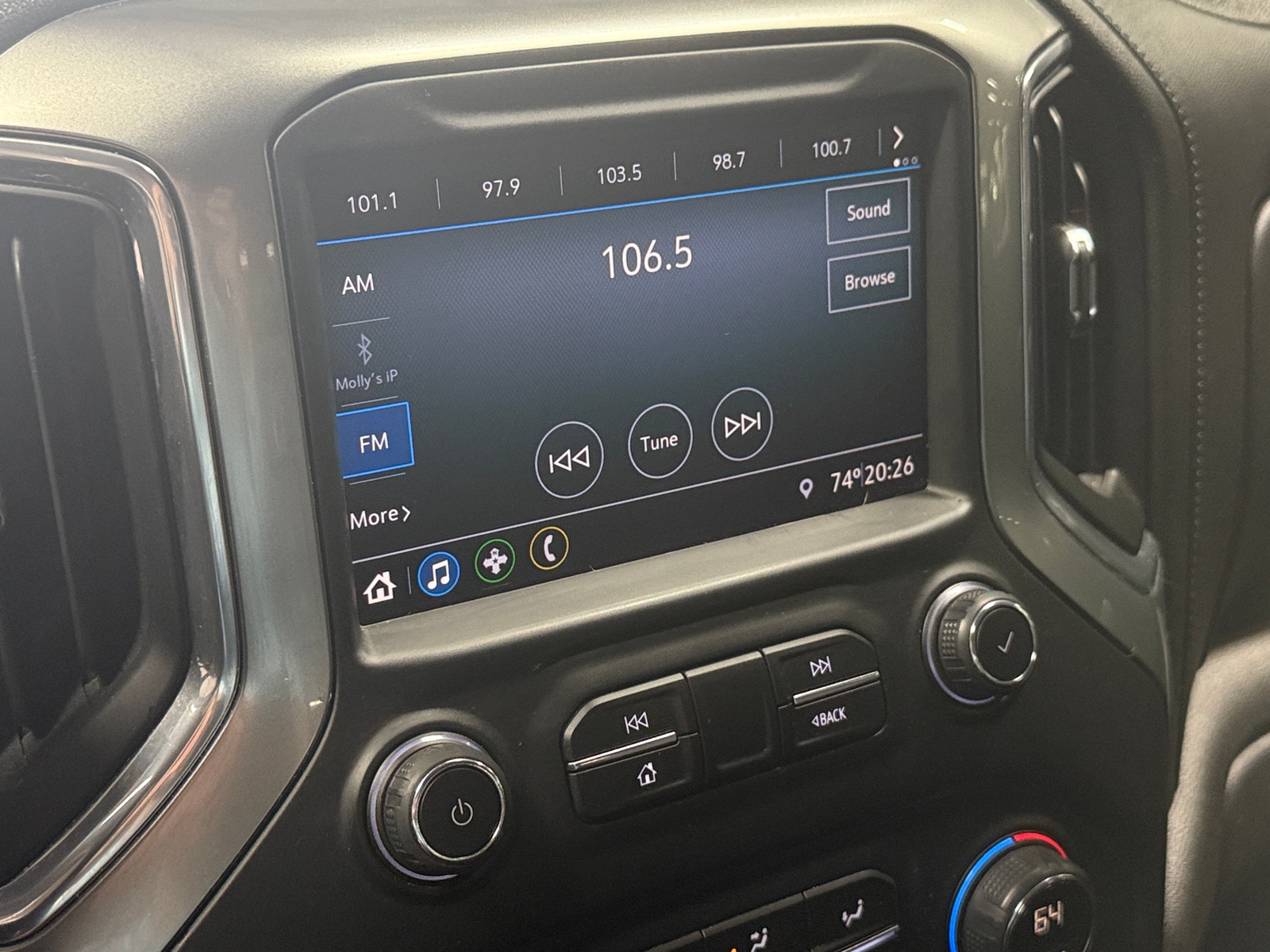 Thumbnail: 2020 Chevrolet Silverado 1500 - 4