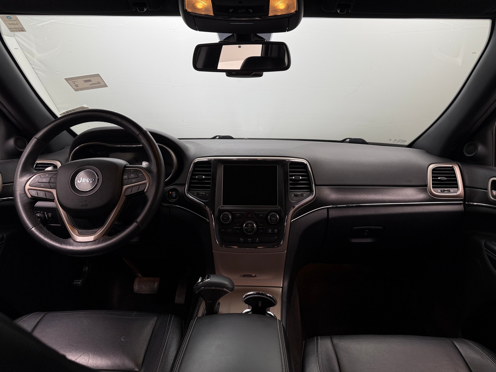 Thumbnail: 2015 Jeep Grand Cherokee - 2