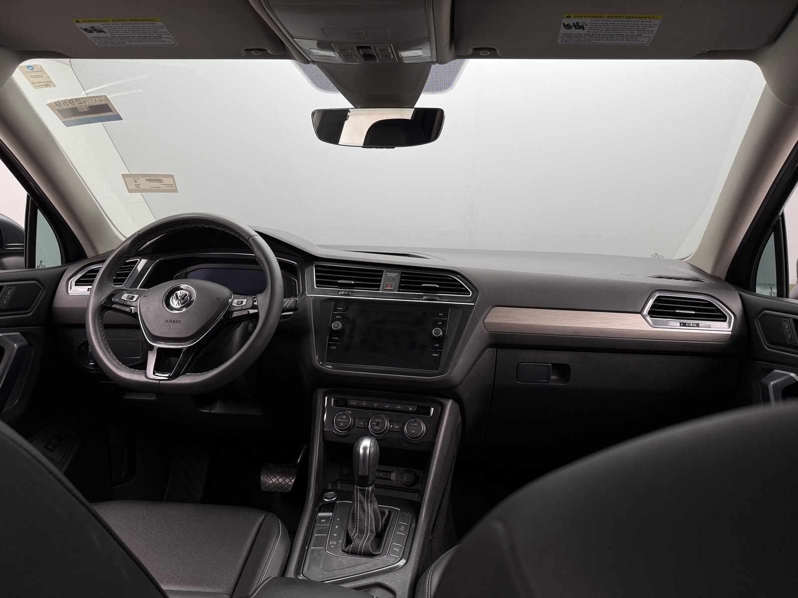 Thumbnail: 2021 Volkswagen Tiguan - 2